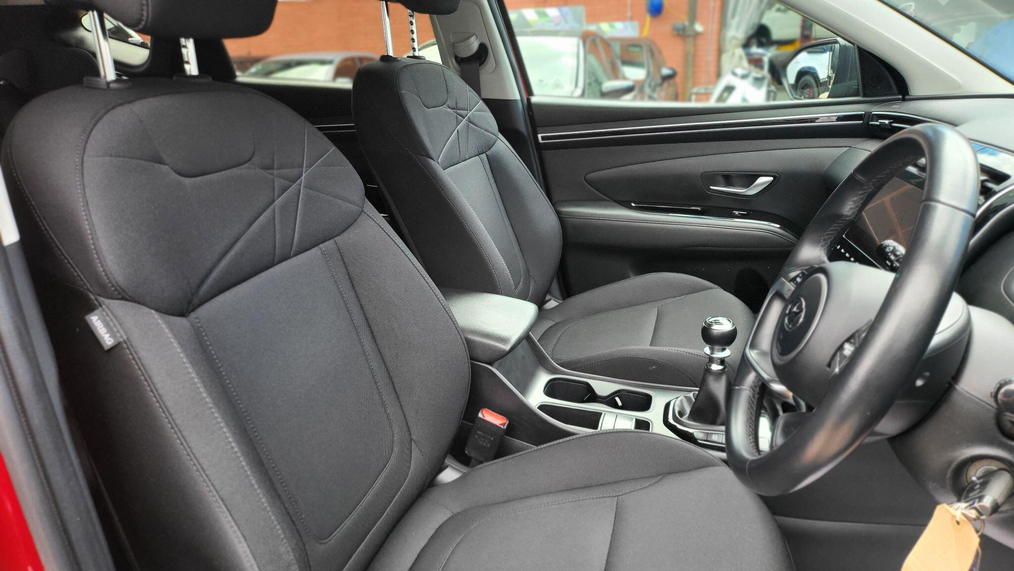 Hyundai Tucson view 17