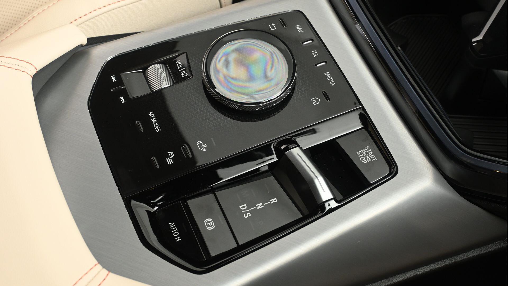 BMW X3 view 10