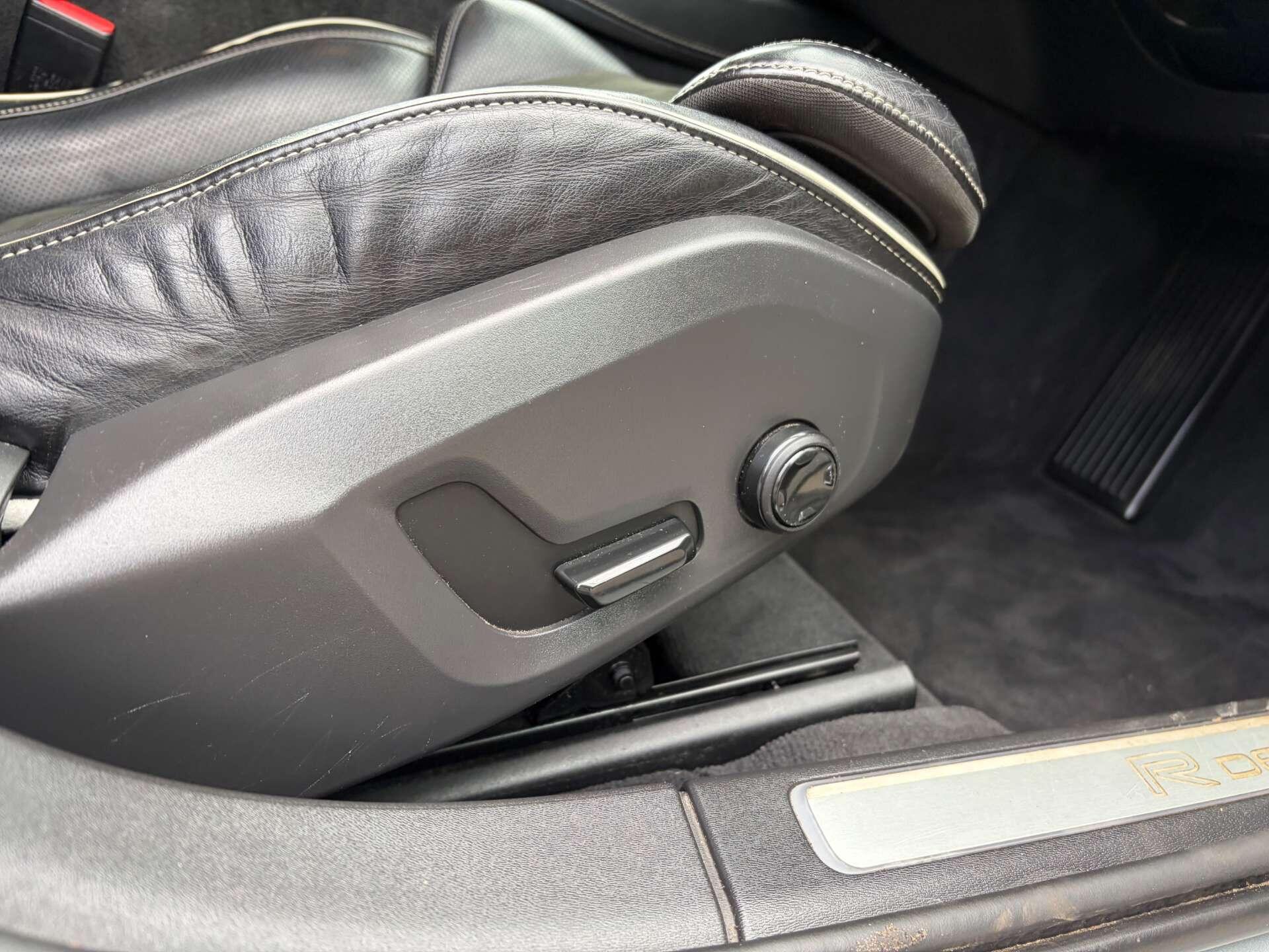 Volvo S90 view 41