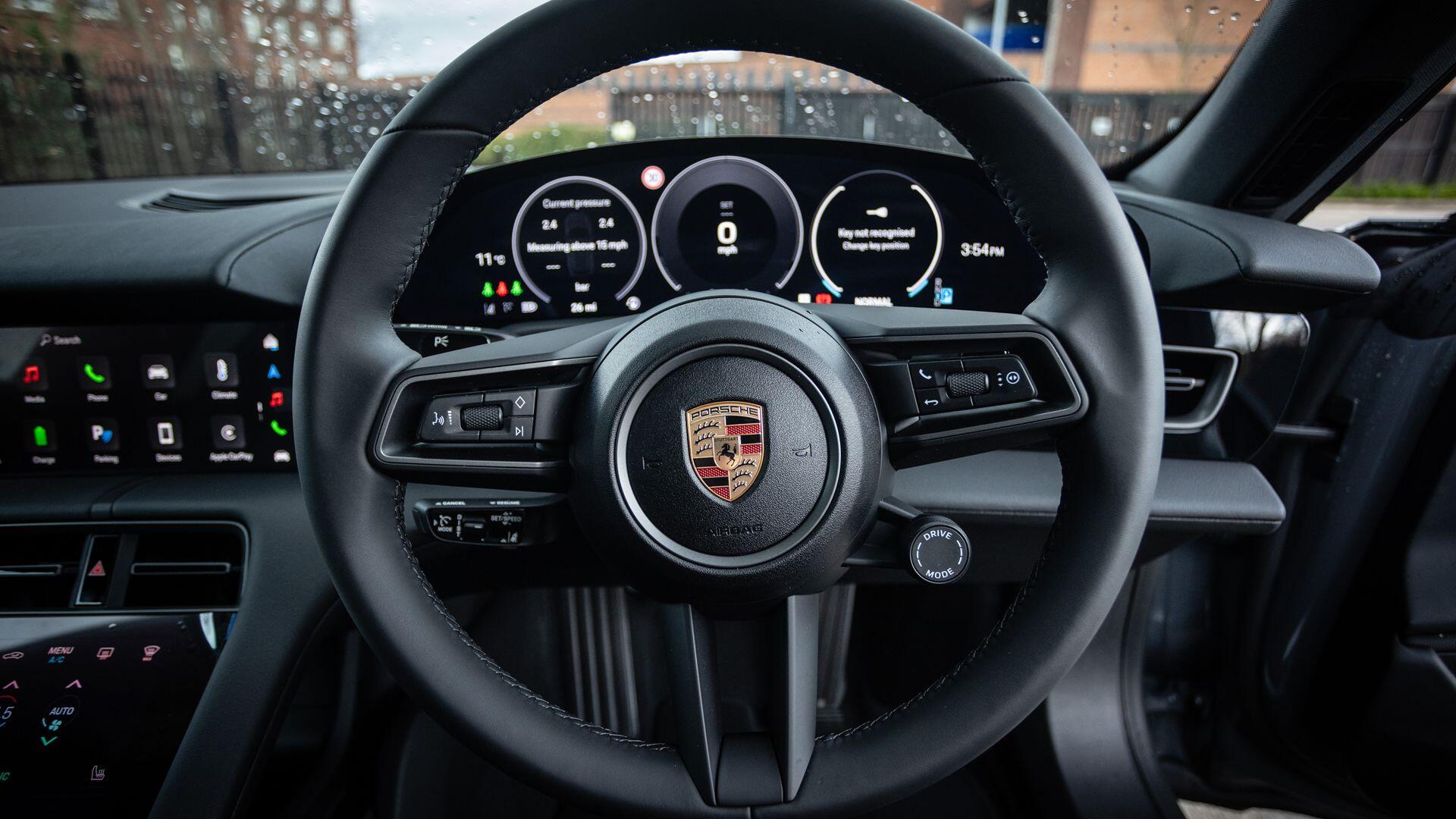 Porsche Taycan view 41