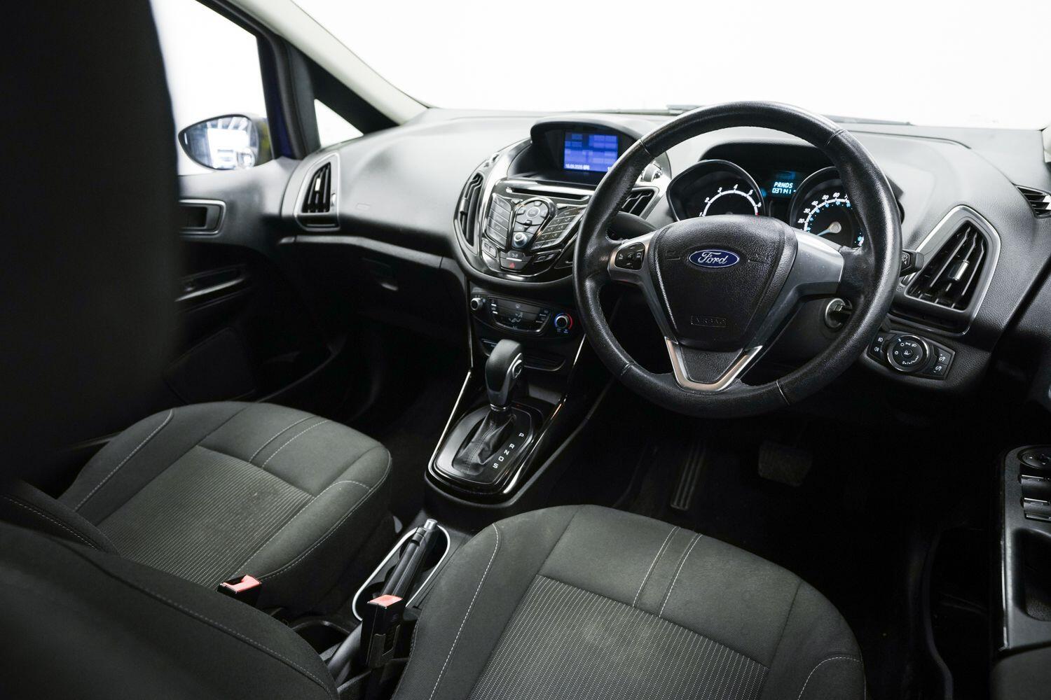 Ford B-Max view 8