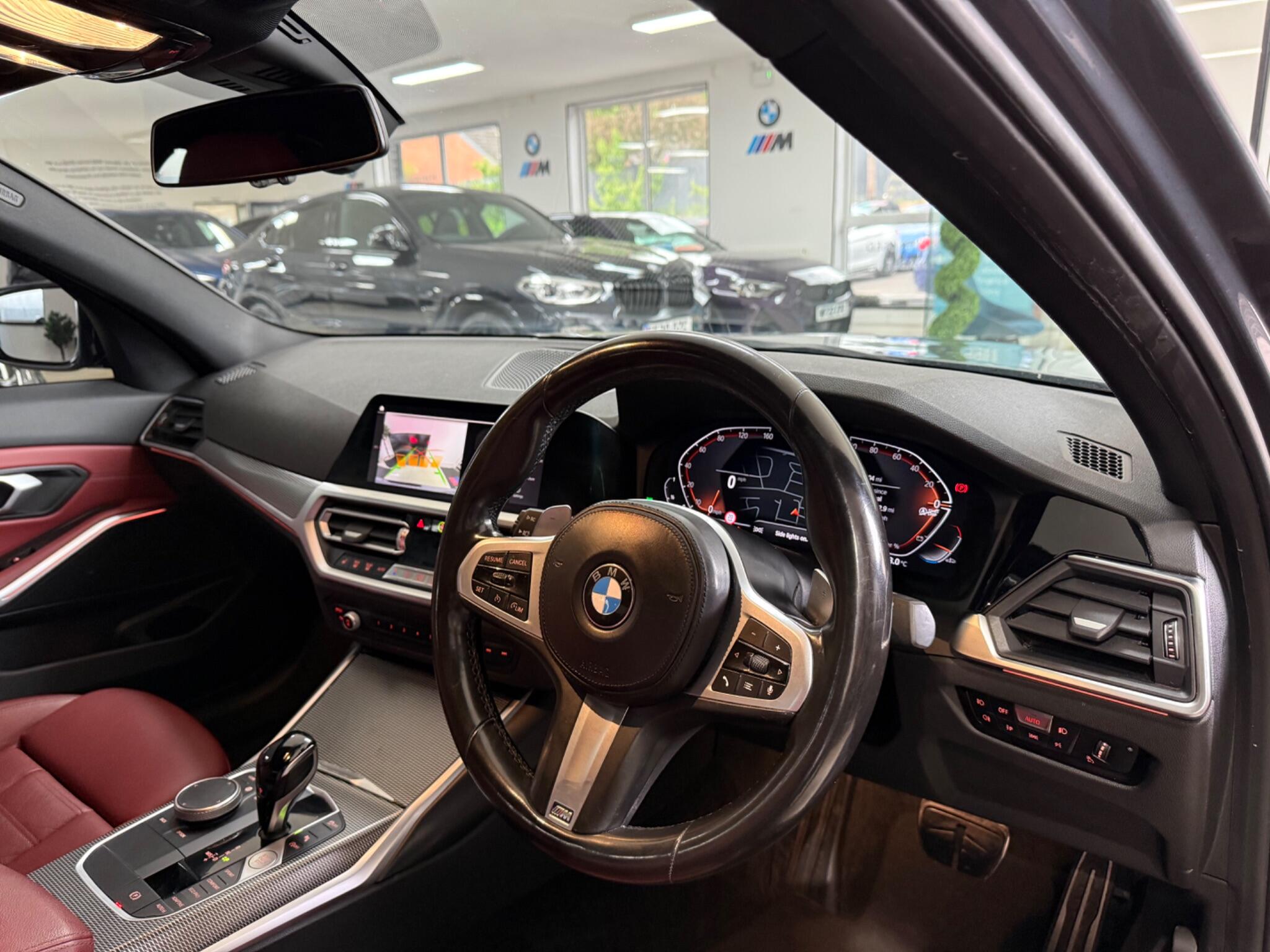 BMW 3 Series view 31