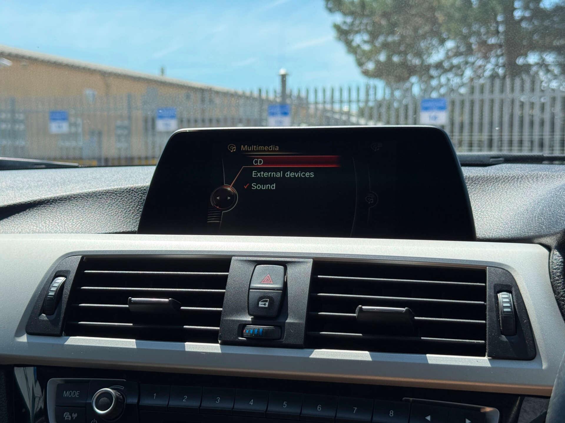 BMW 3 Series view 69