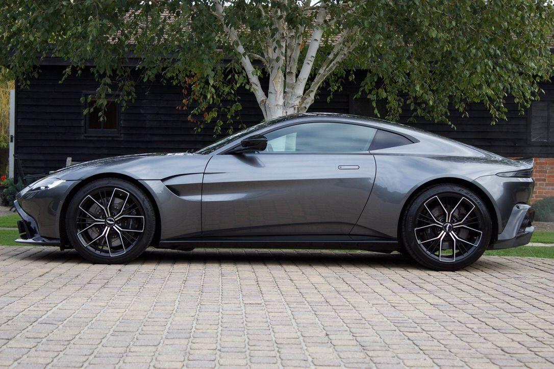 Aston Martin Vantage view 17