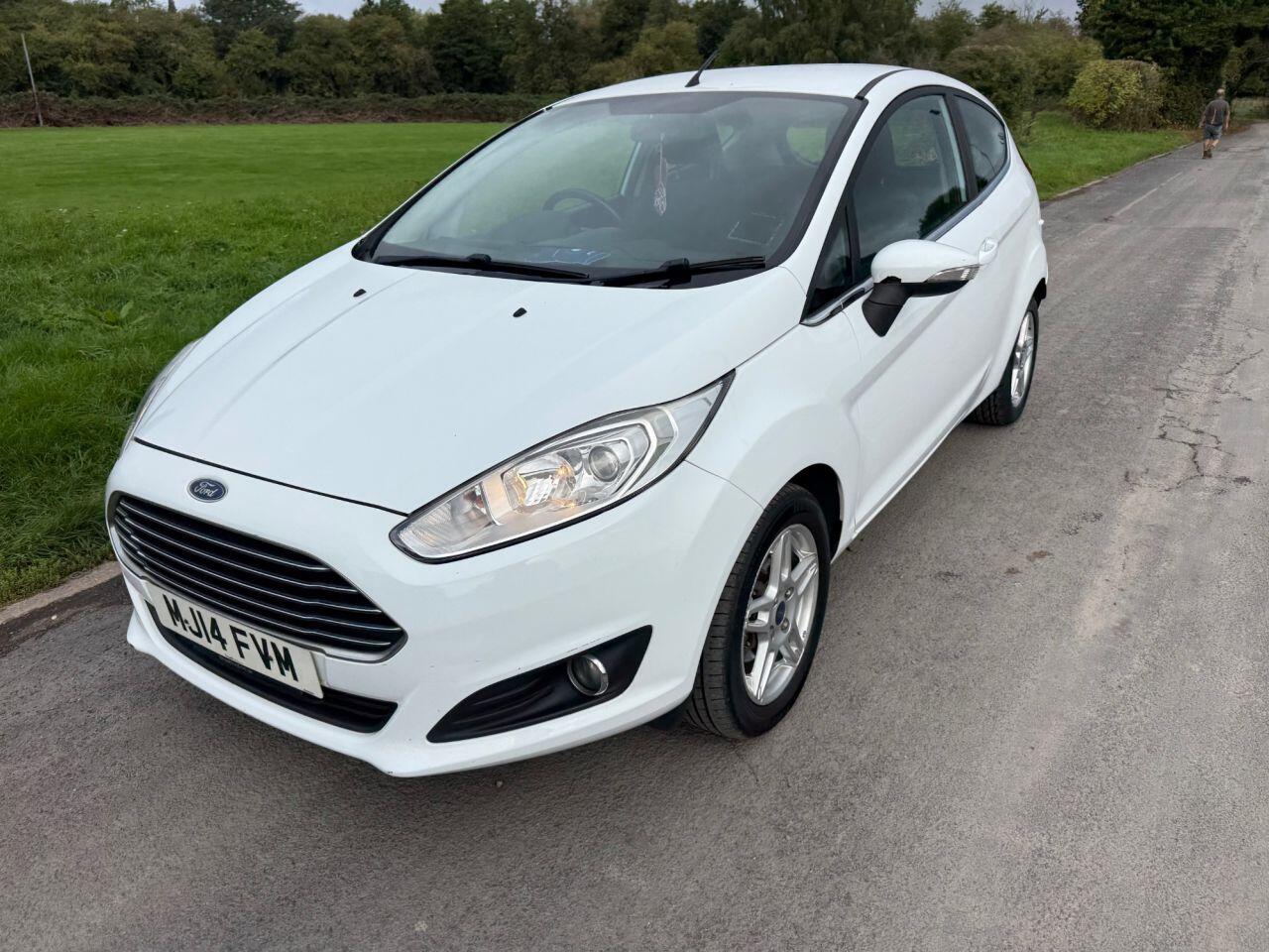Ford Fiesta view 57