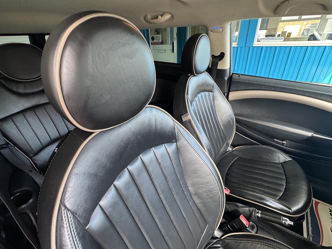 Mini Clubman view 12