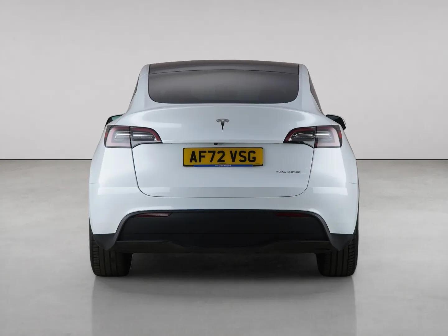 Tesla Model Y view 7