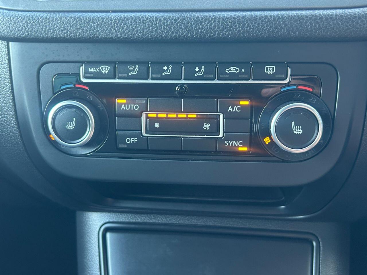 Volkswagen Tiguan view 21