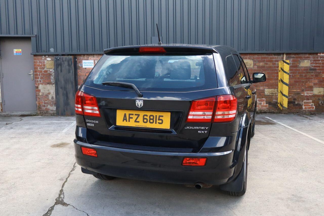 Dodge Journey view 4