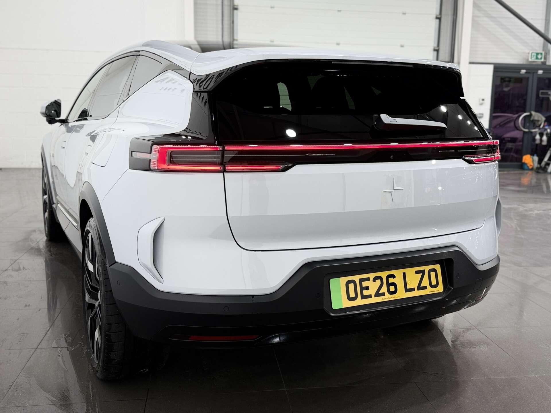 Polestar 3 view 8