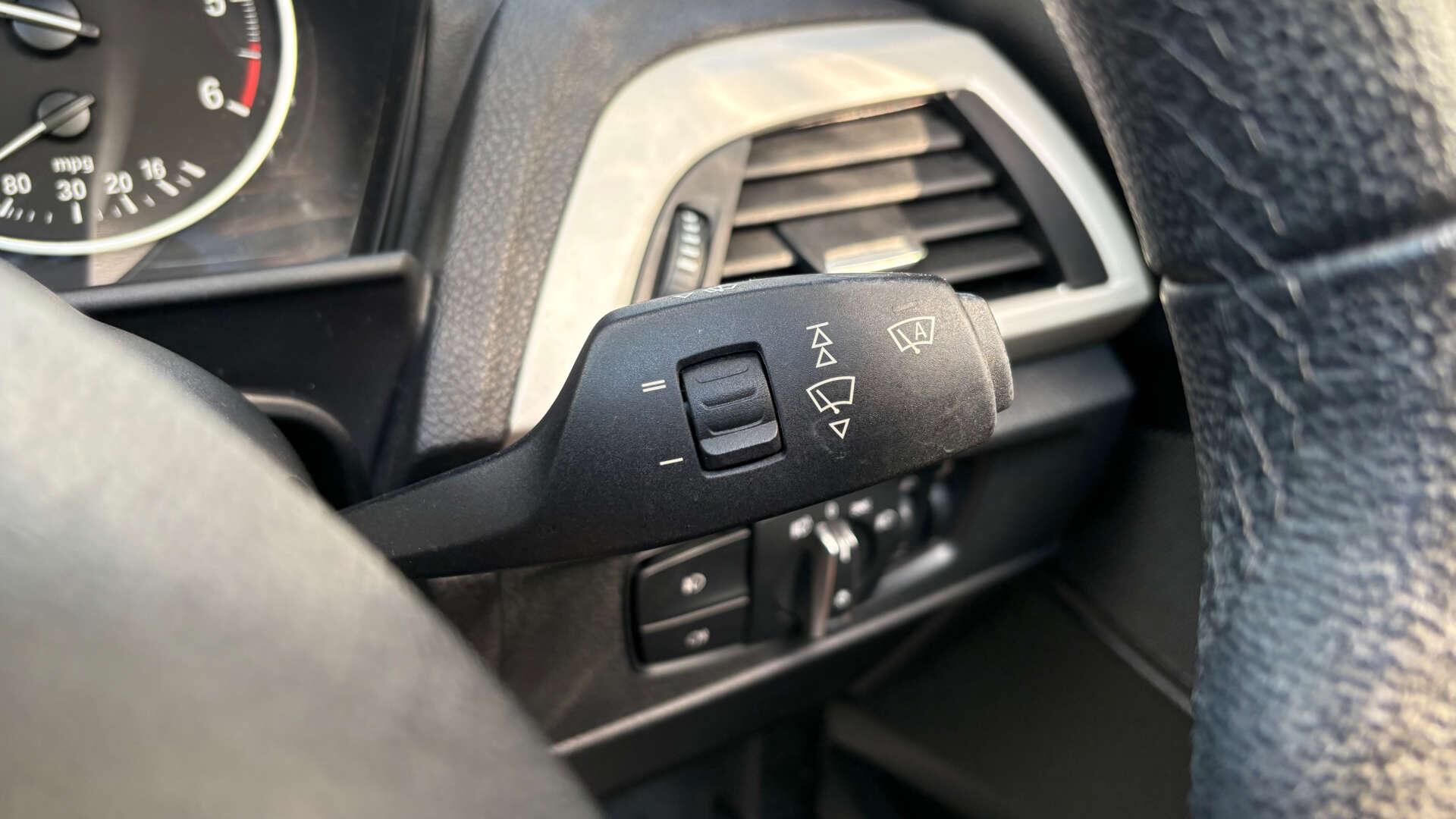 BMW 2 Series view 20