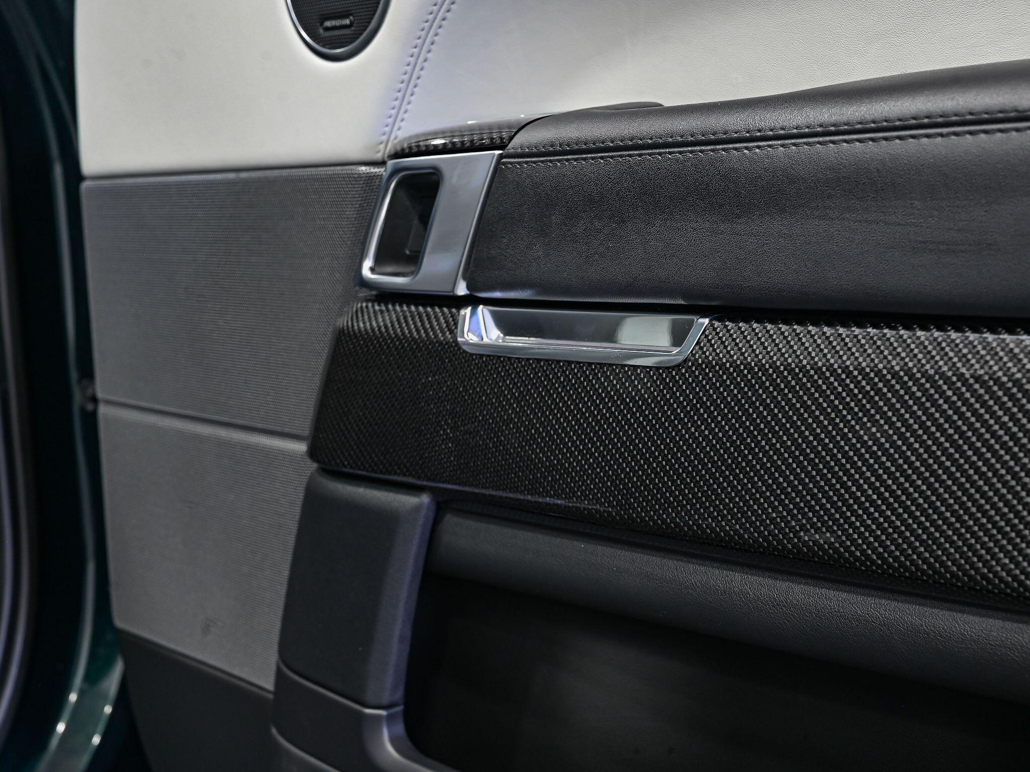 Land Rover Range Rover Sport view 31