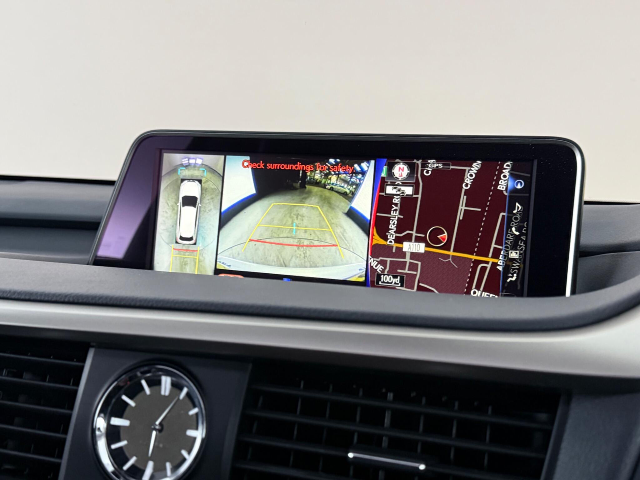 Lexus RX view 26