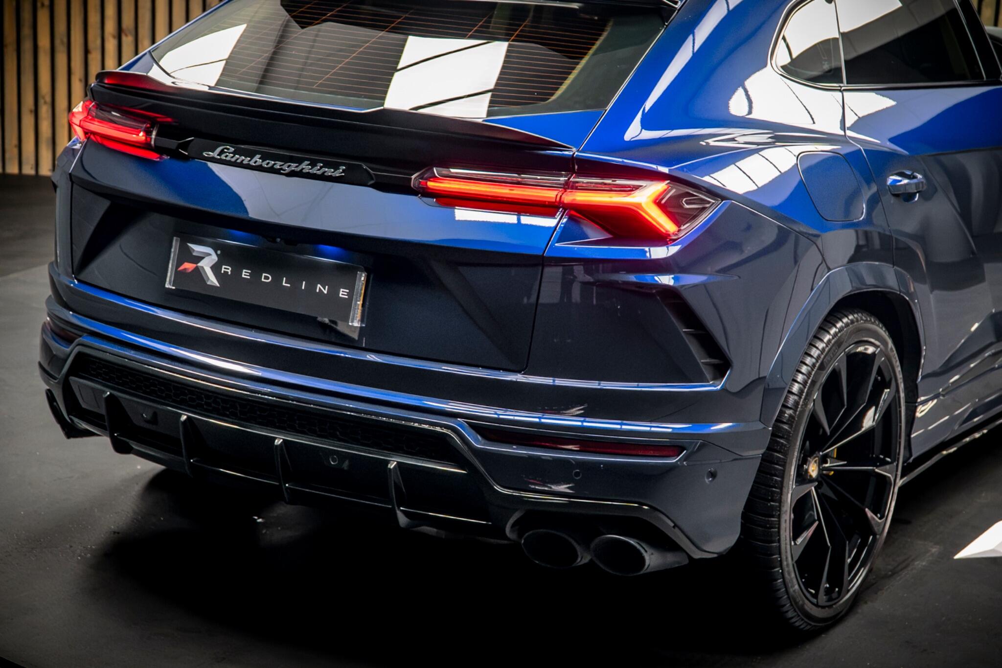 Lamborghini Urus view 23