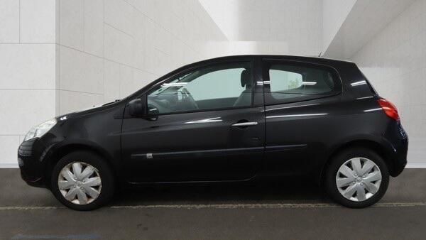 Renault Clio view 6