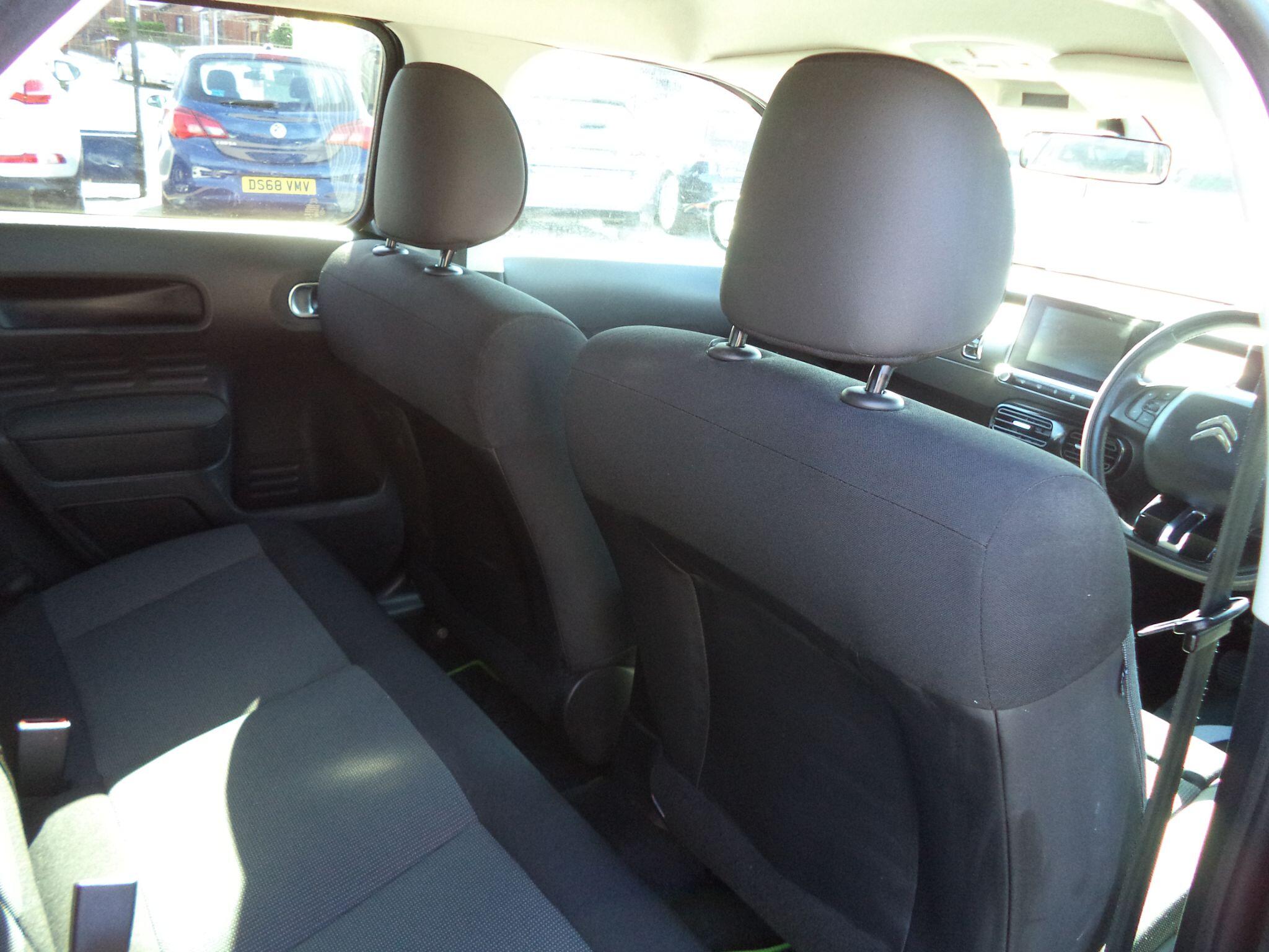 Citroen C4 Cactus view 35