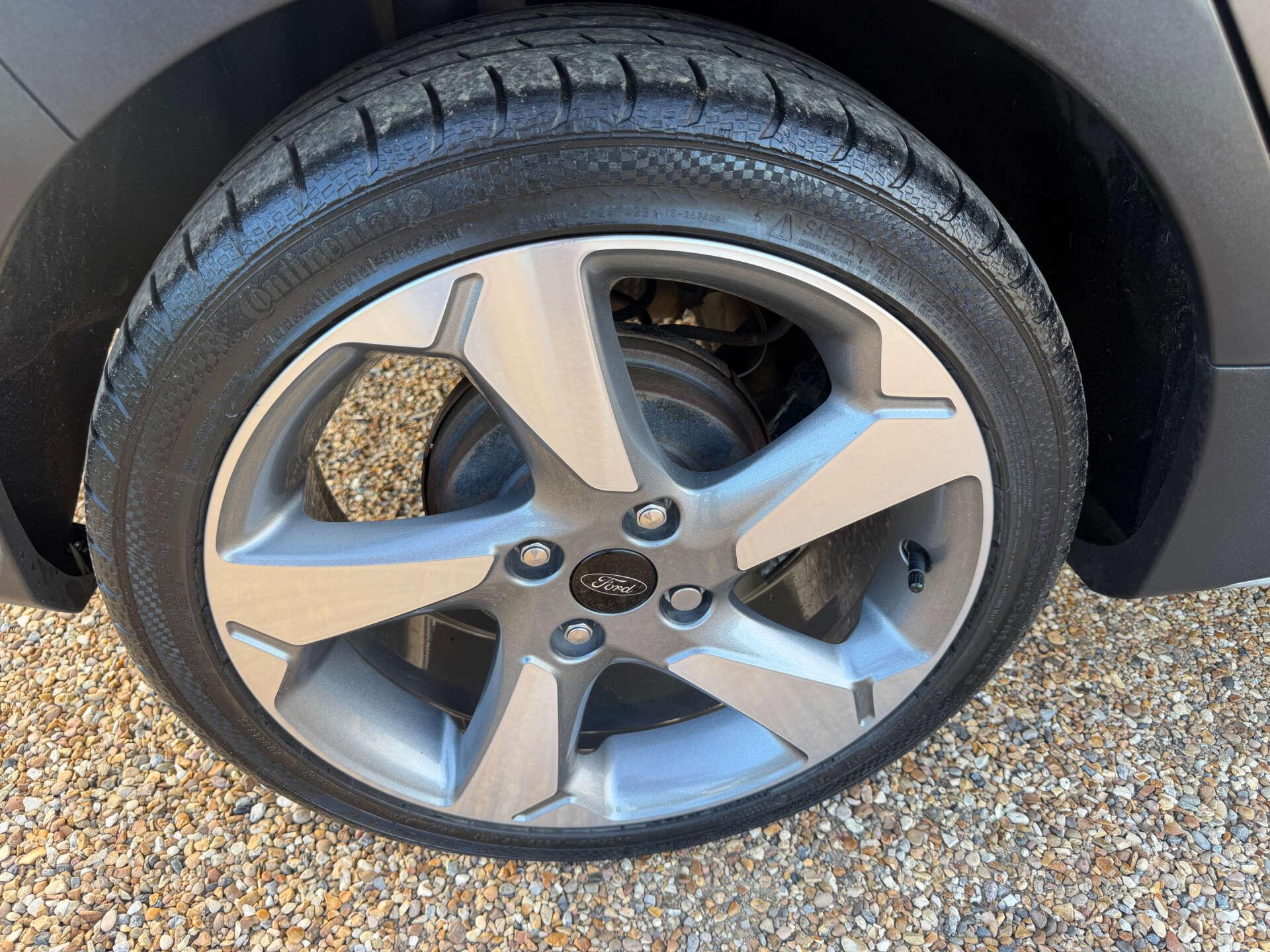 Ford Fiesta view 16