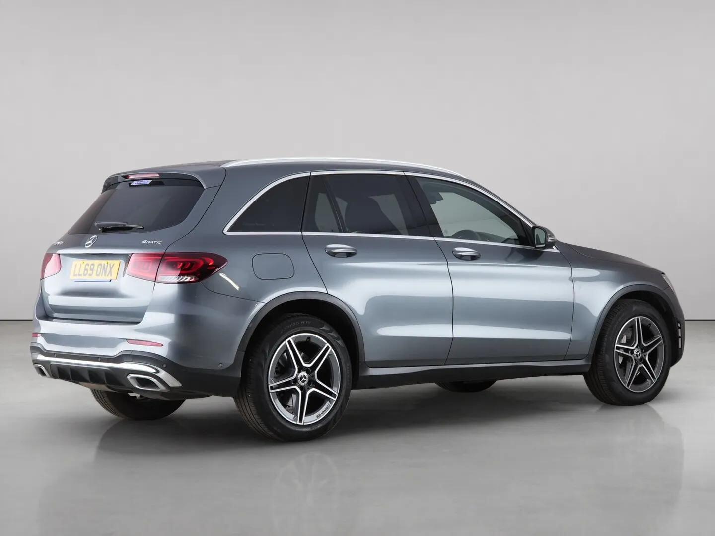 Mercedes-Benz GLC view 8