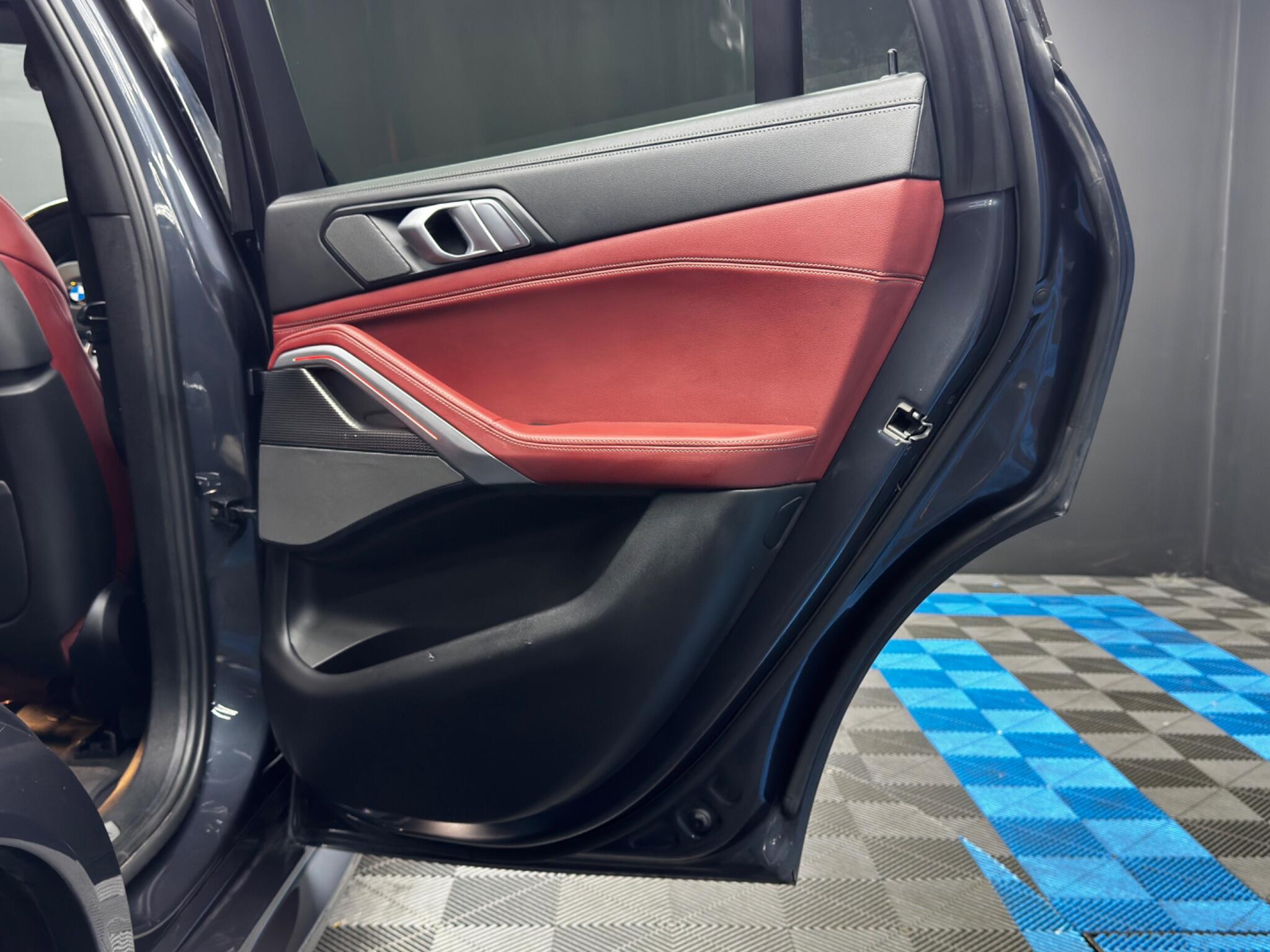 BMW X6 view 47