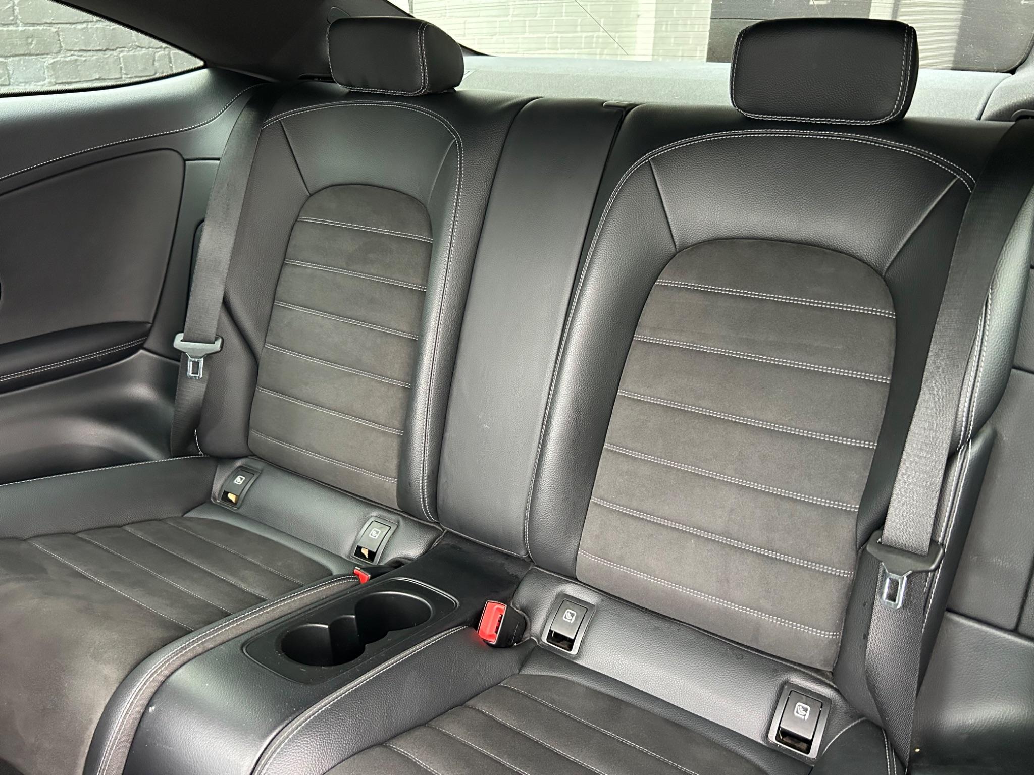 Mercedes-Benz C-Class view 19