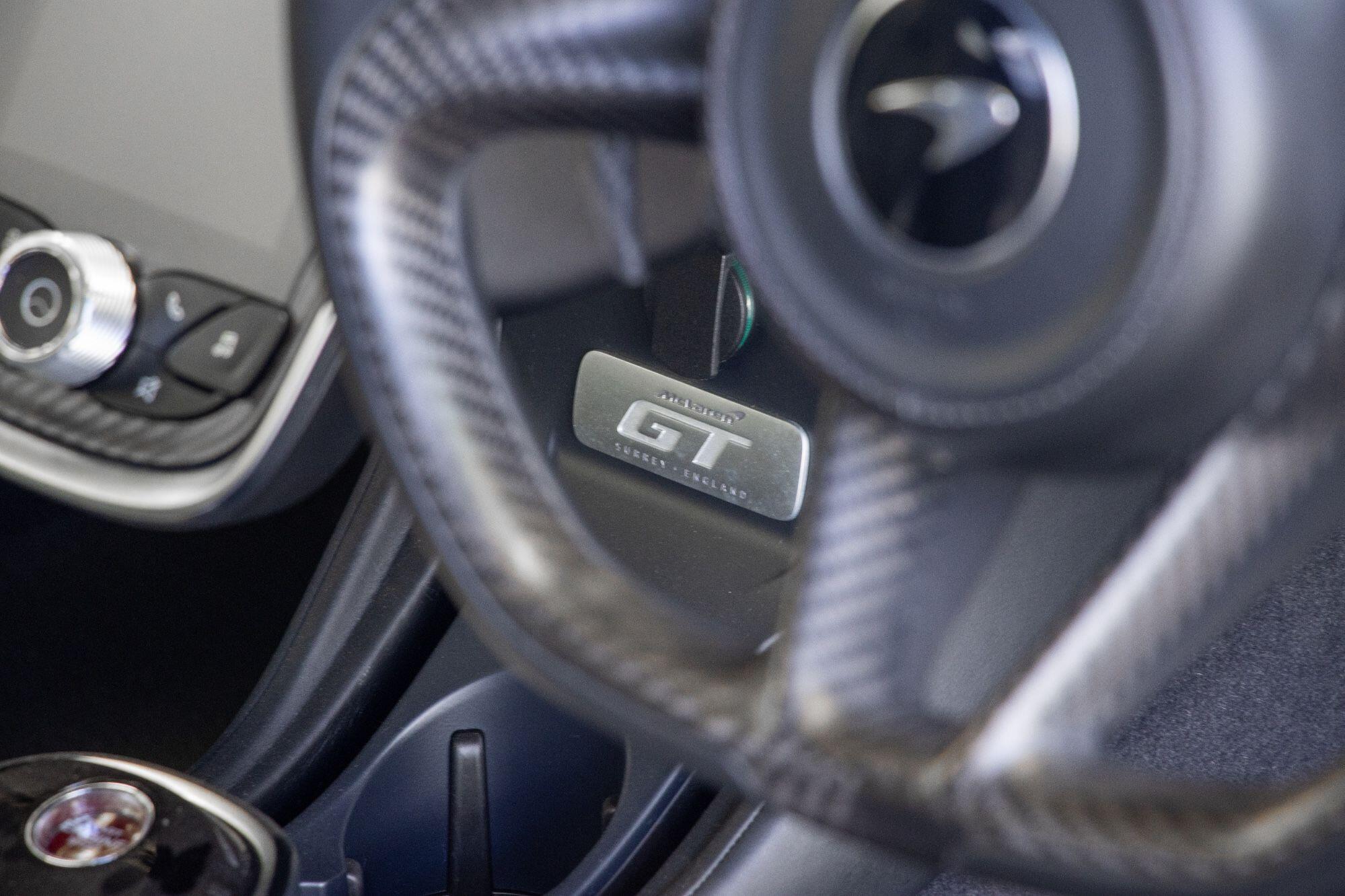 Mclaren GT view 44