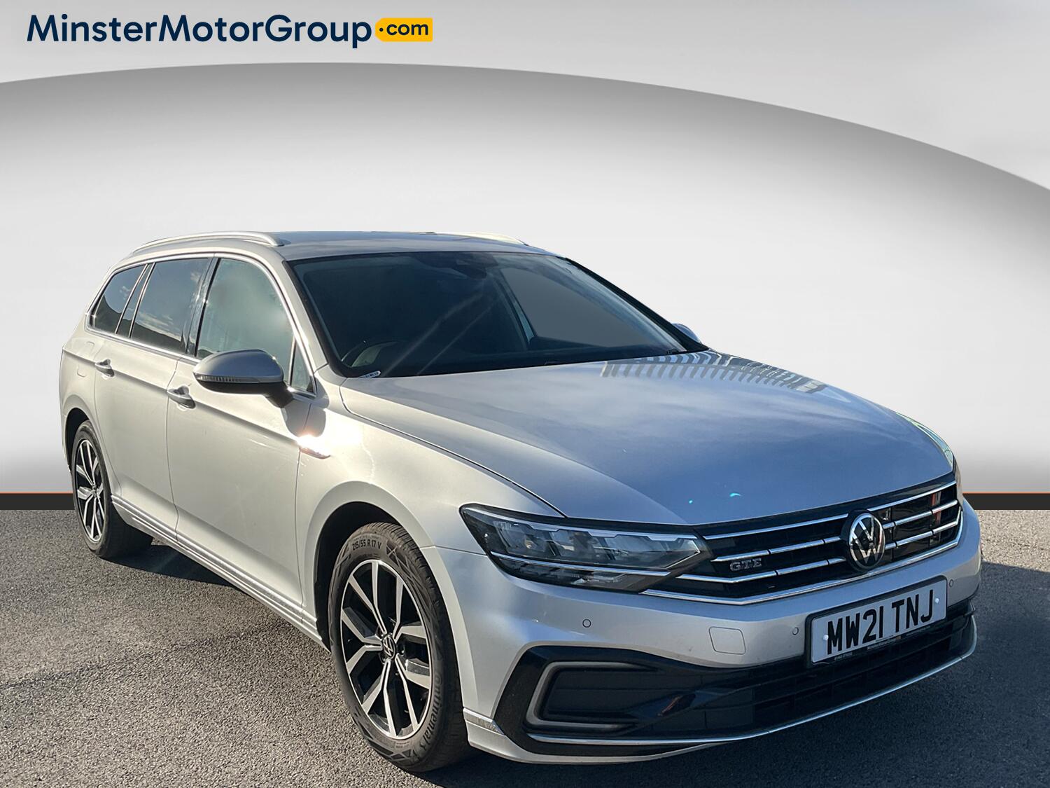 2021 Volkswagen Passat in Silver for sale