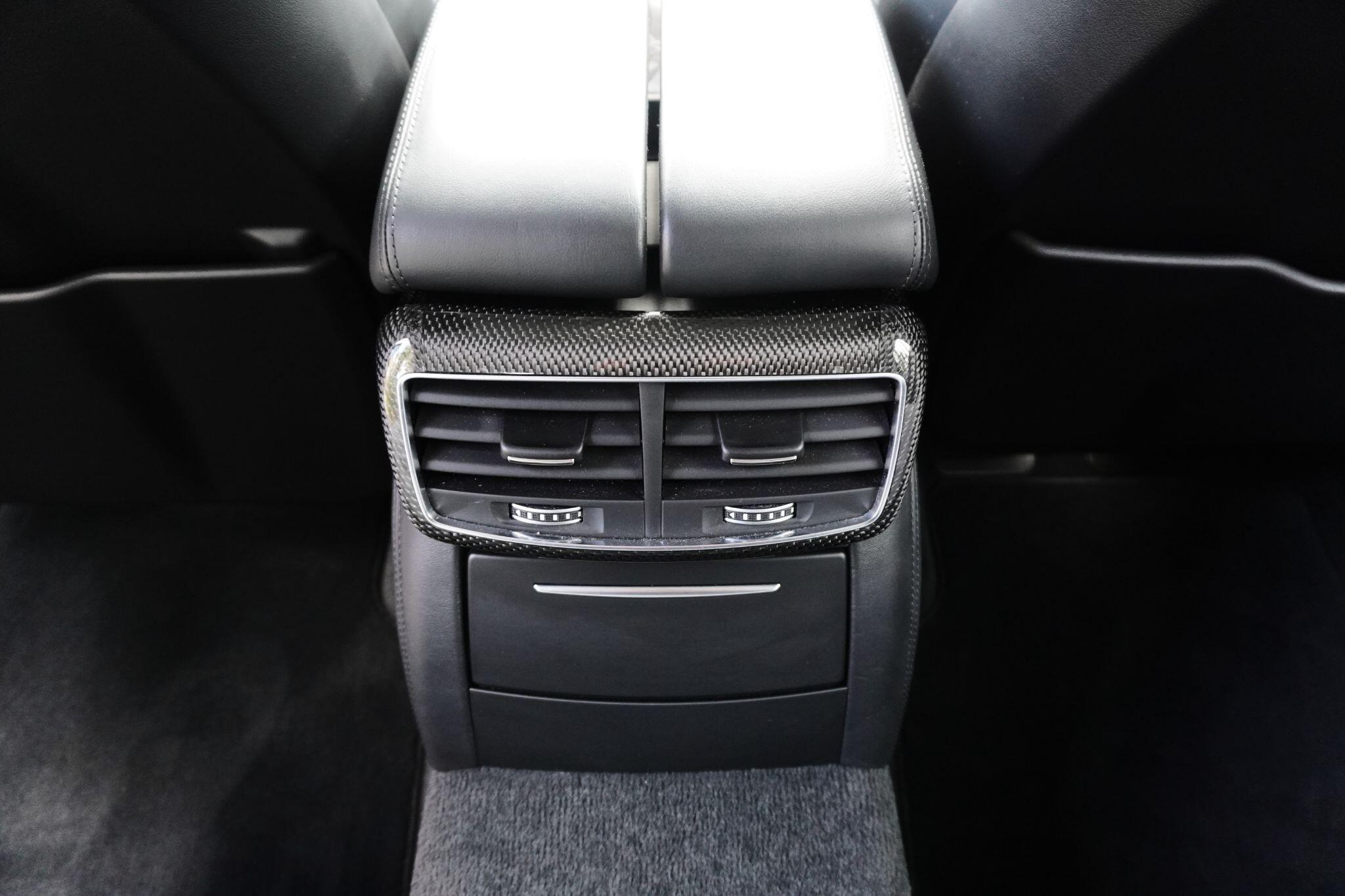 Audi S8 view 72