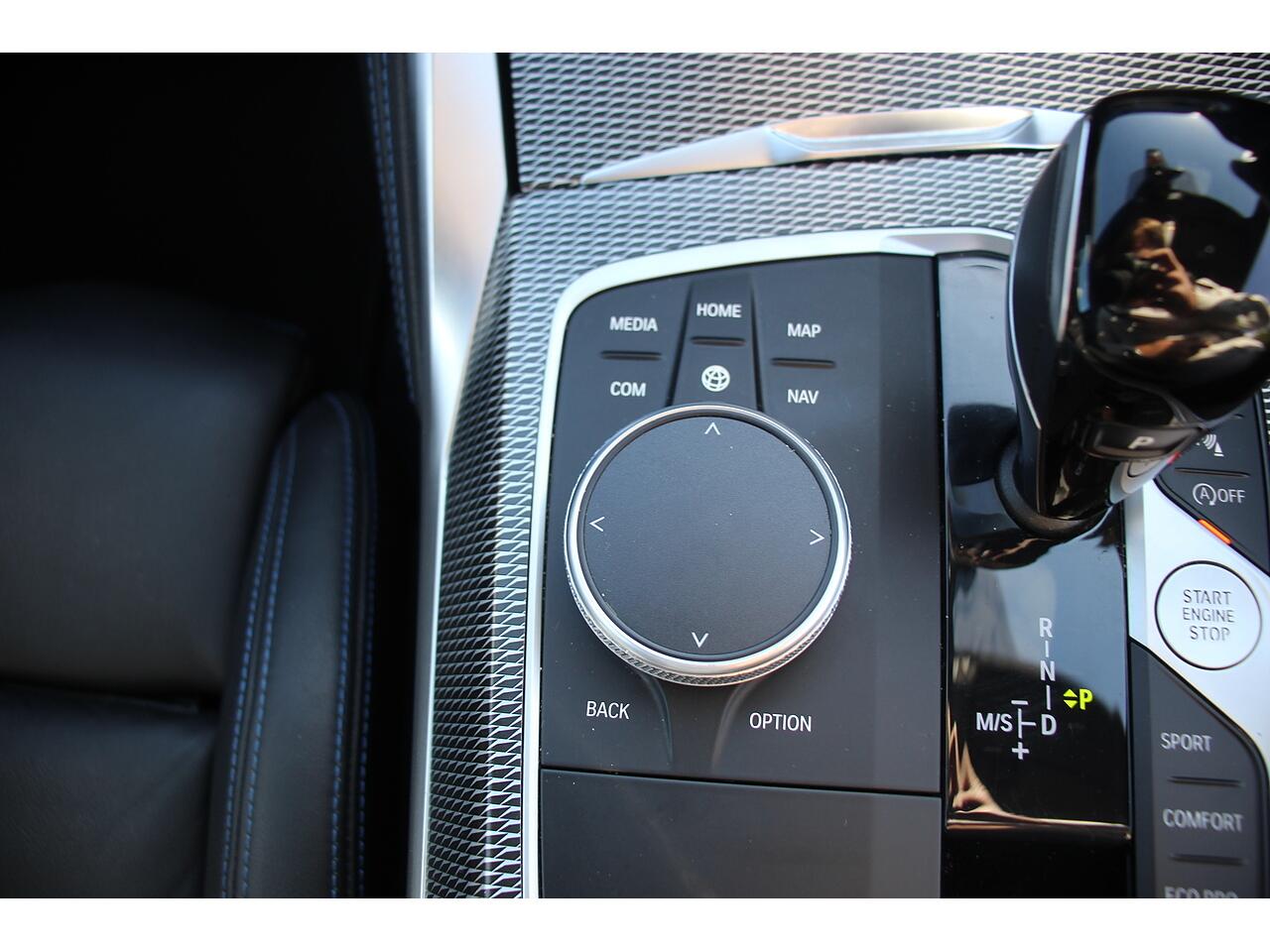 BMW 2 Series view 30