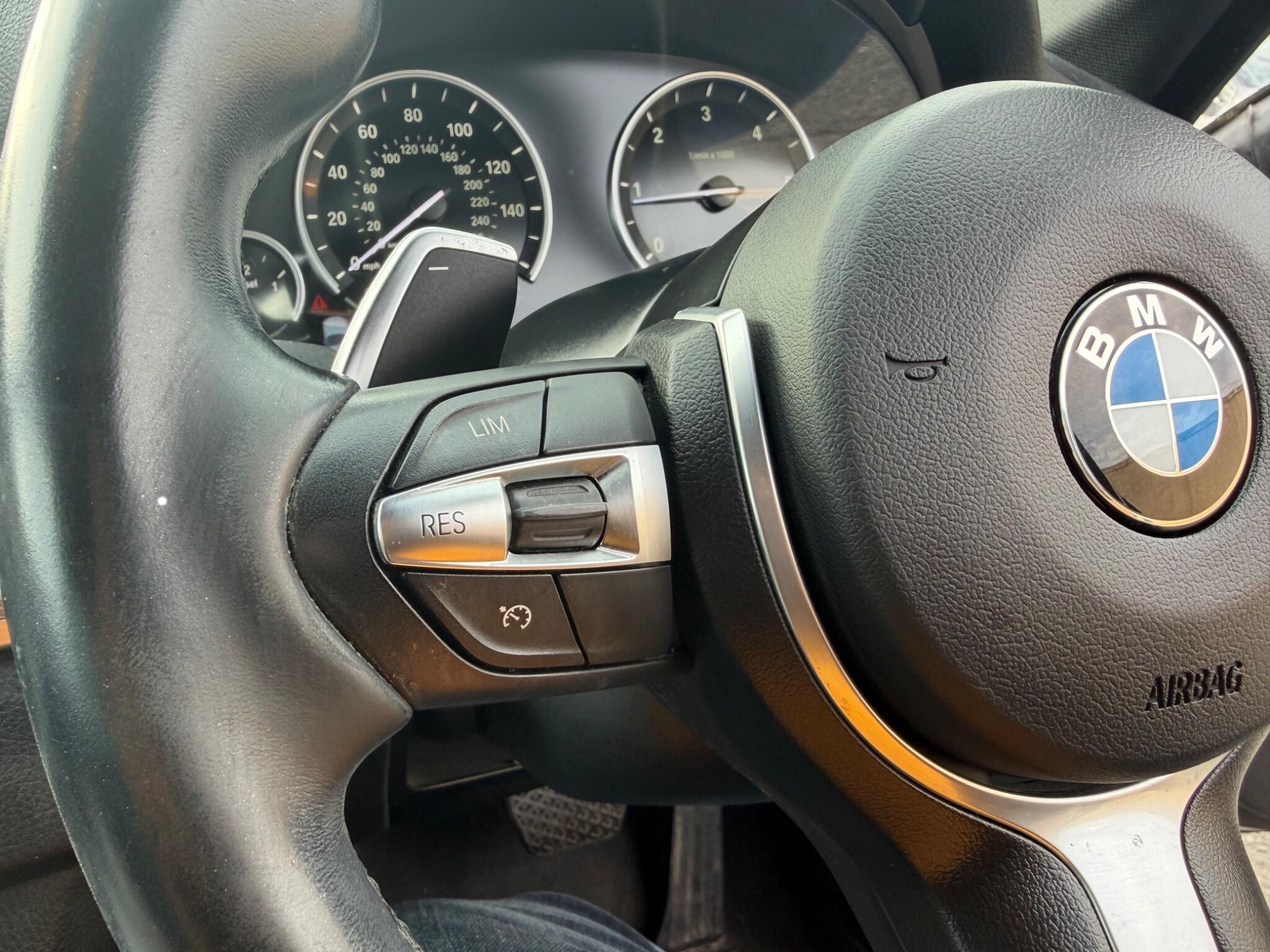 BMW 5 Series view 42
