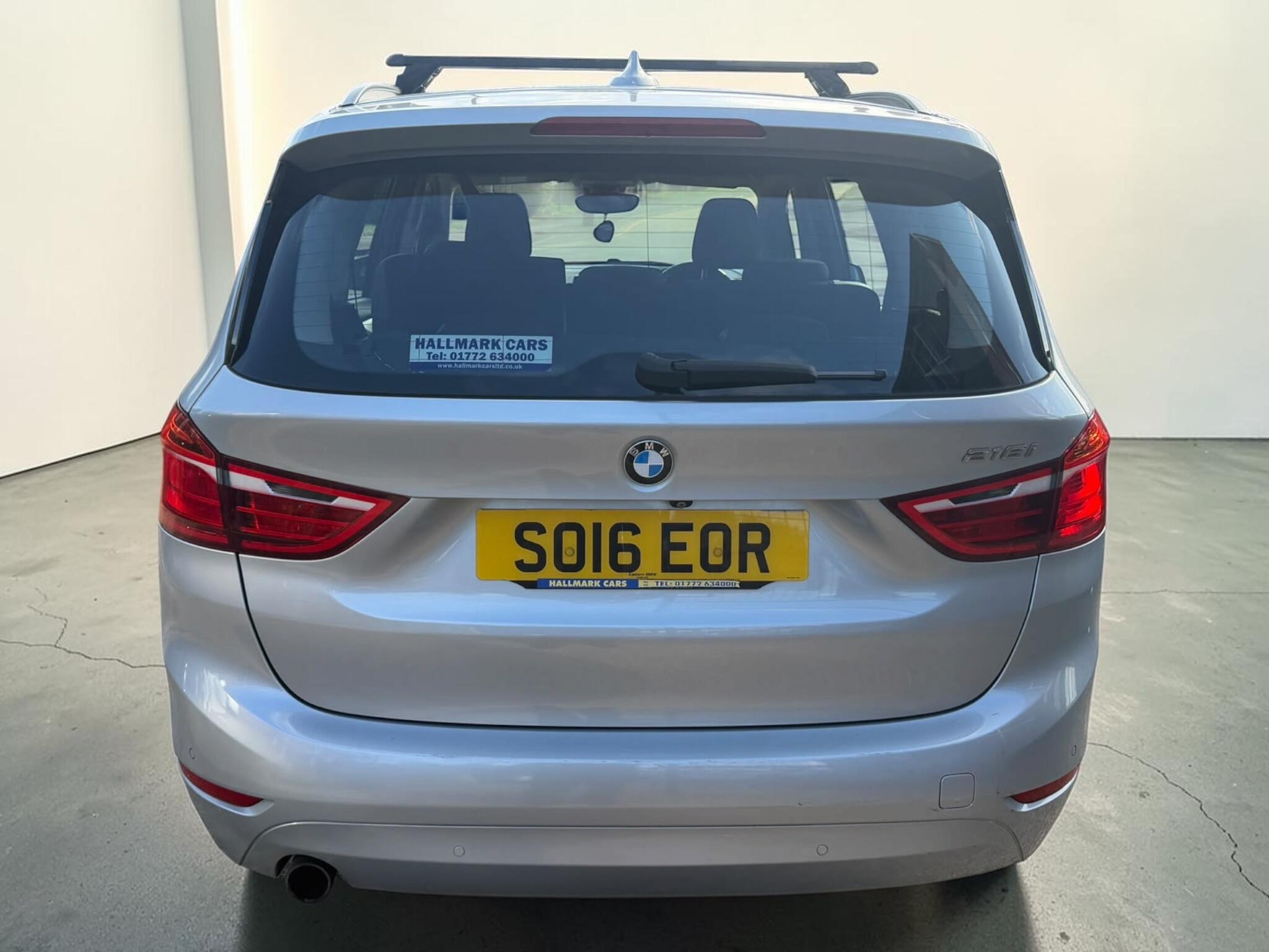 BMW 2 Series view 10