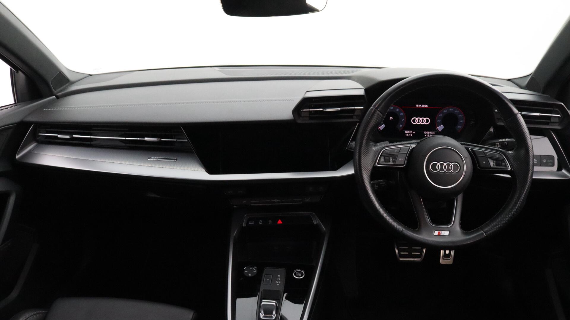 Audi A3 view 5