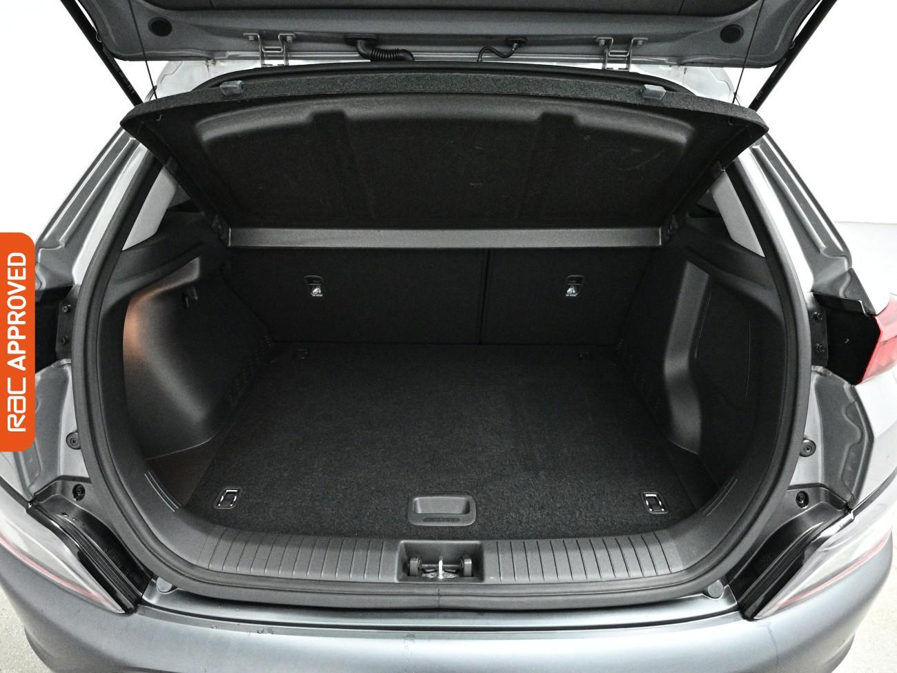 Hyundai Kona view 28