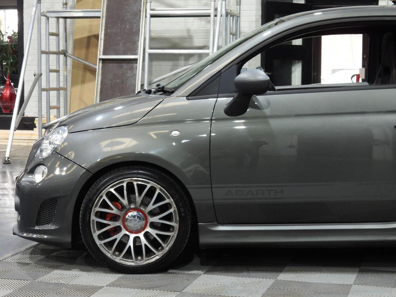 Abarth 595 view 10