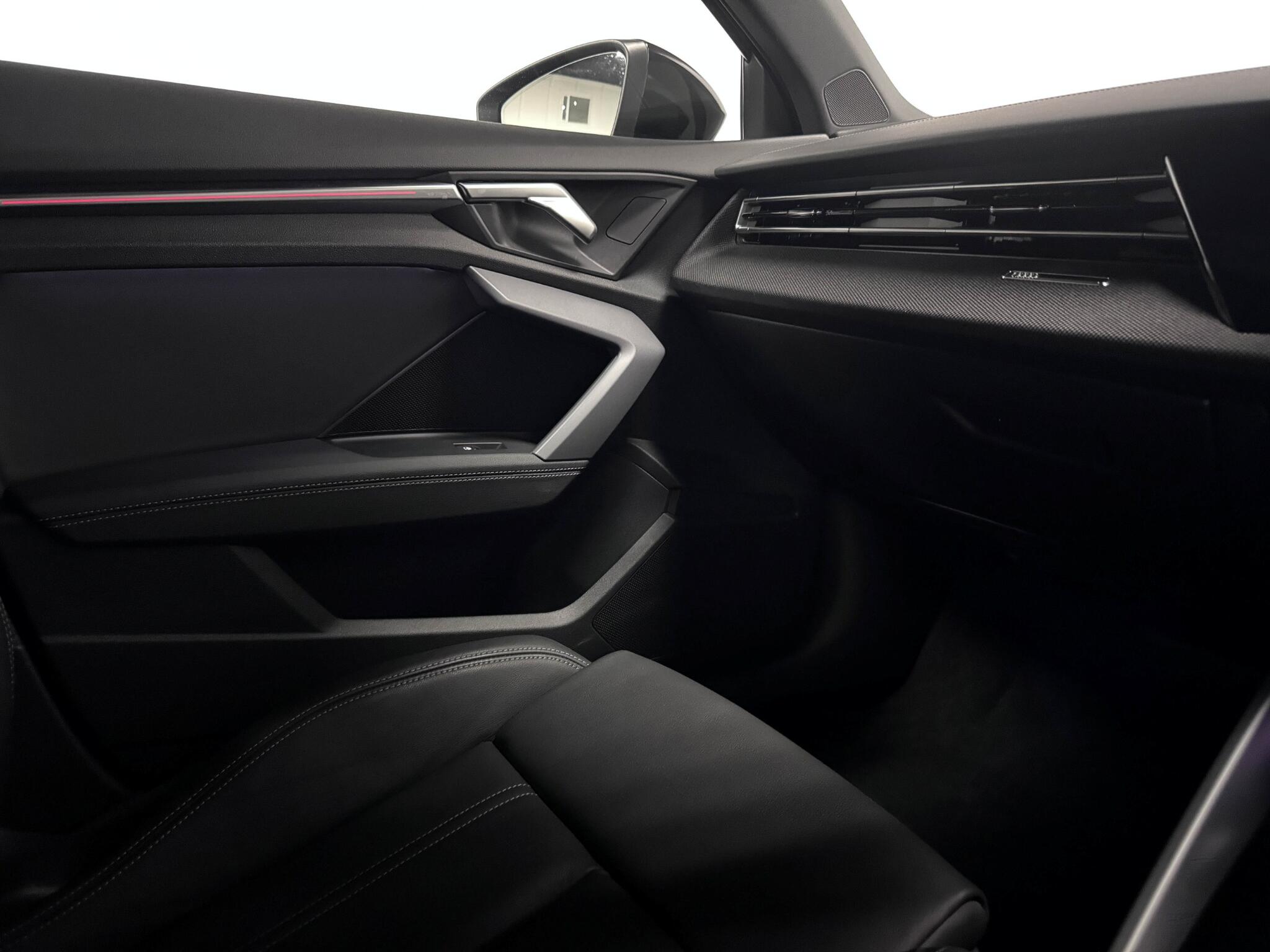 Audi A3 view 36