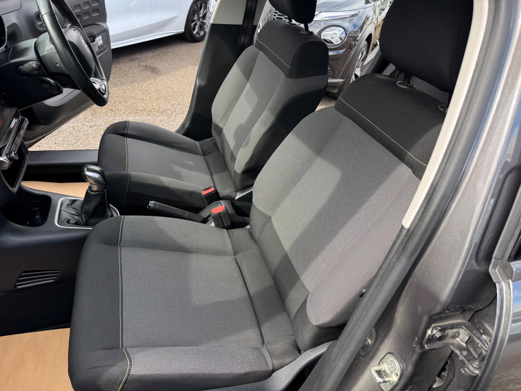 Citroen C3 view 14