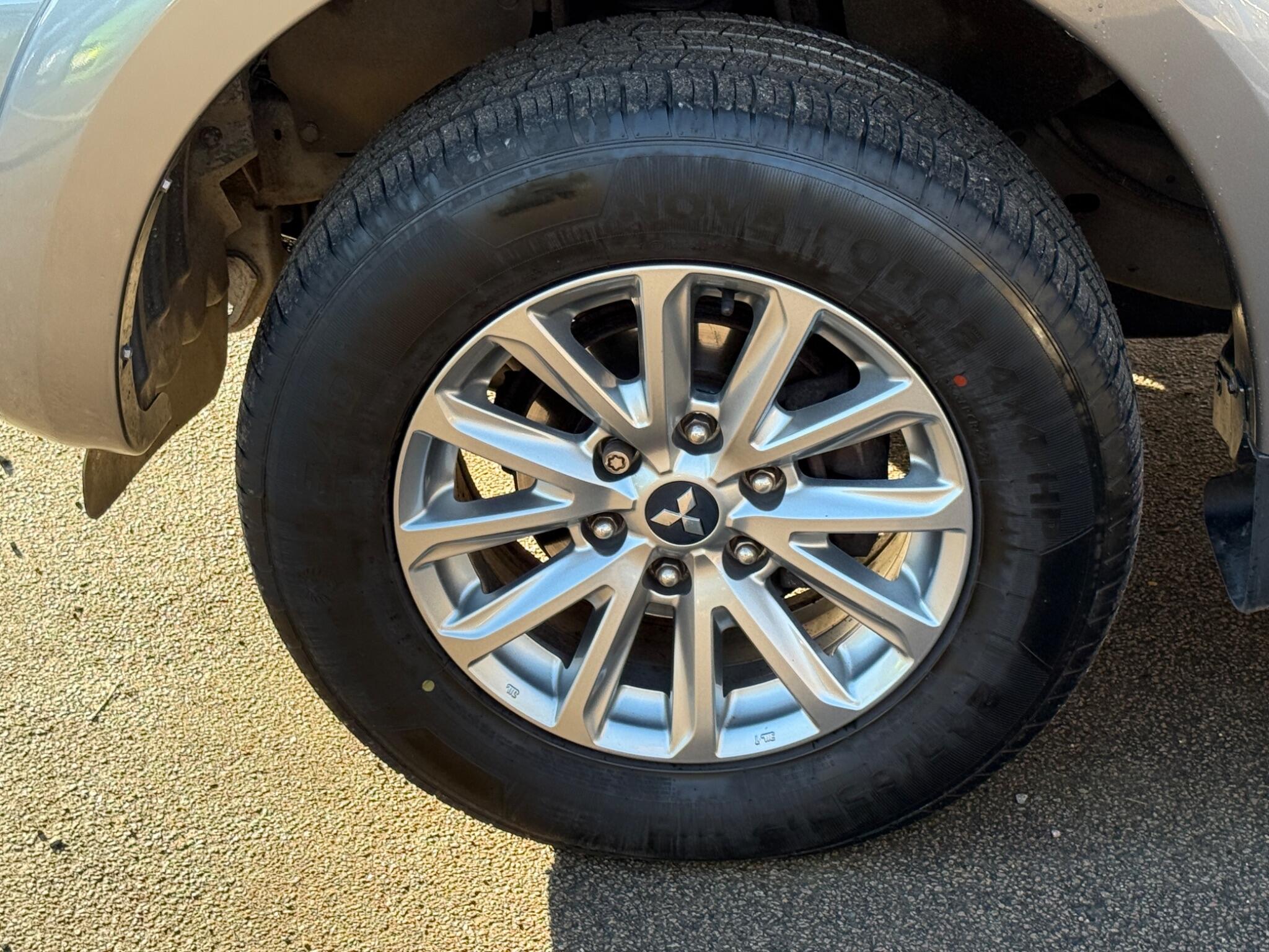 Mitsubishi L200 - Image 31