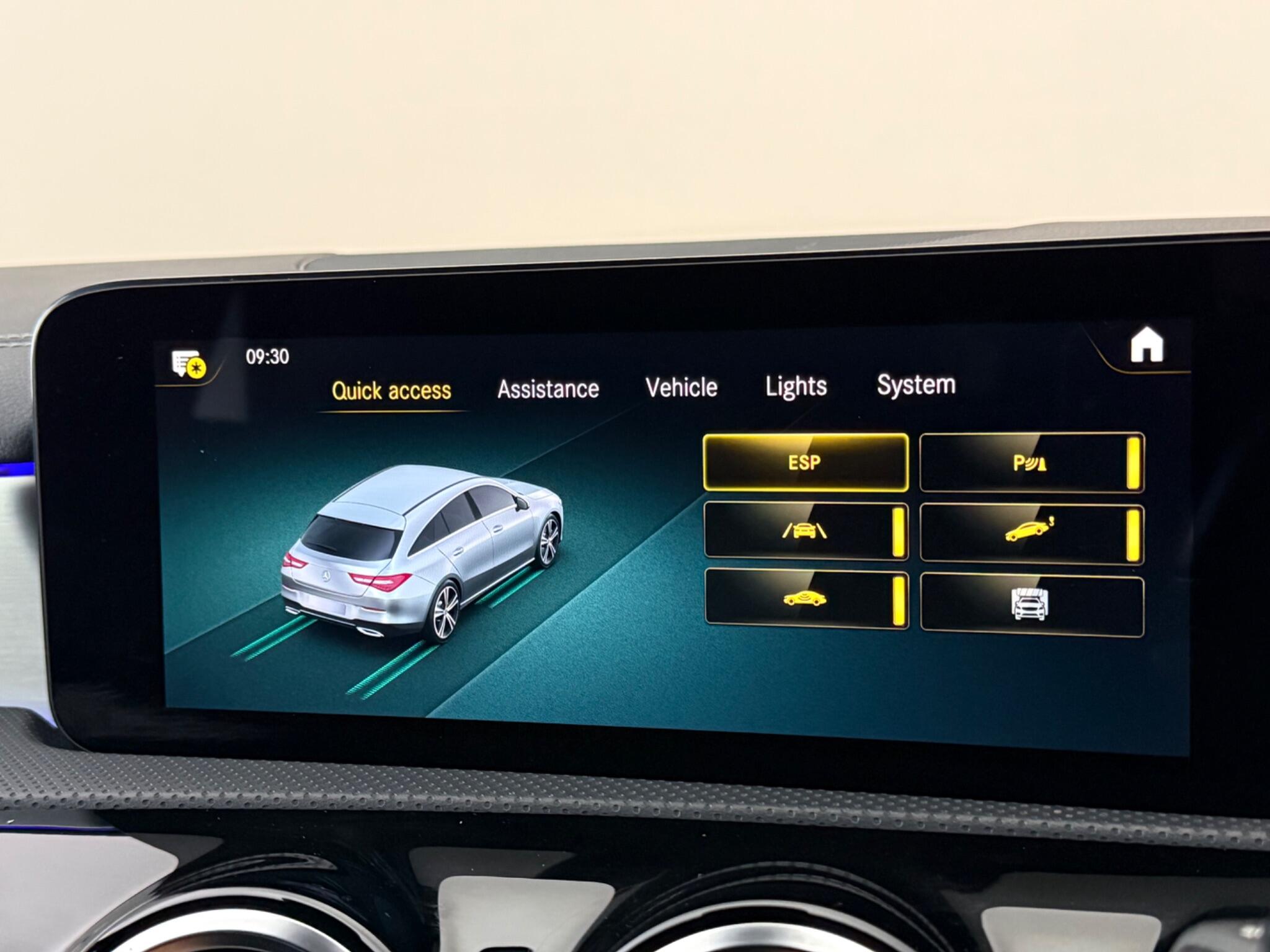 Mercedes-Benz CLA view 29