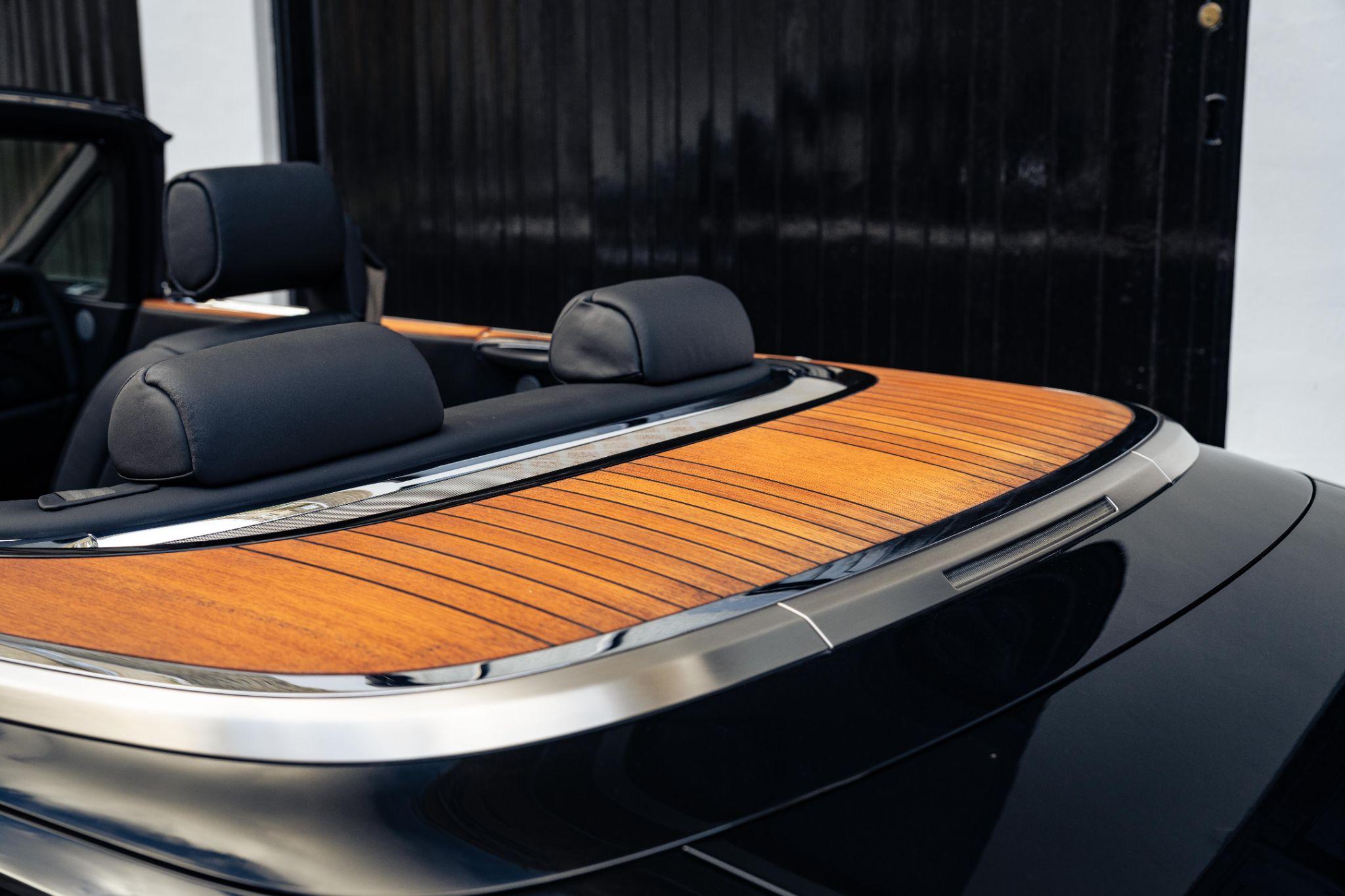 Rolls-Royce Phantom view 59