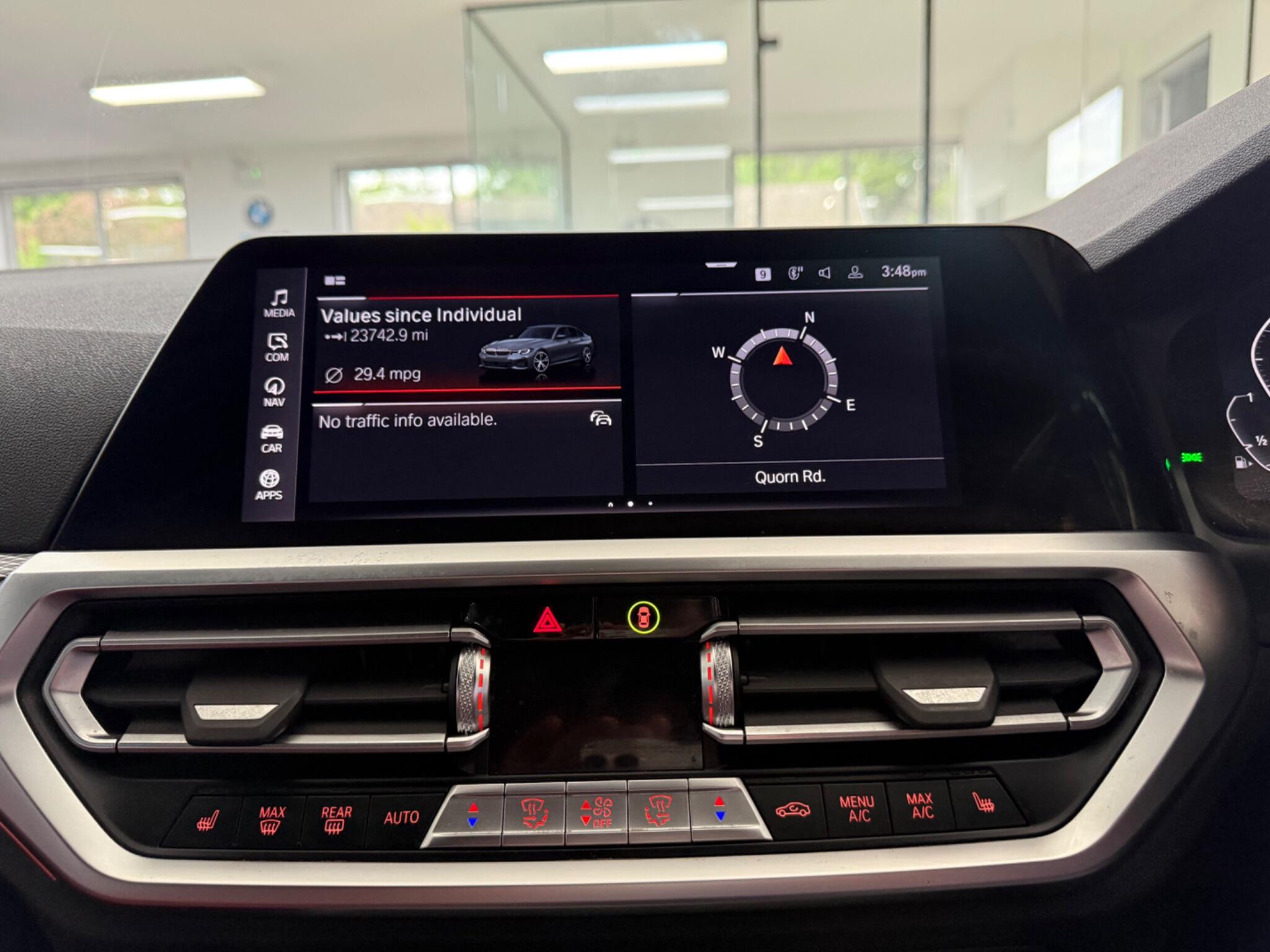 BMW 3 Series view 20