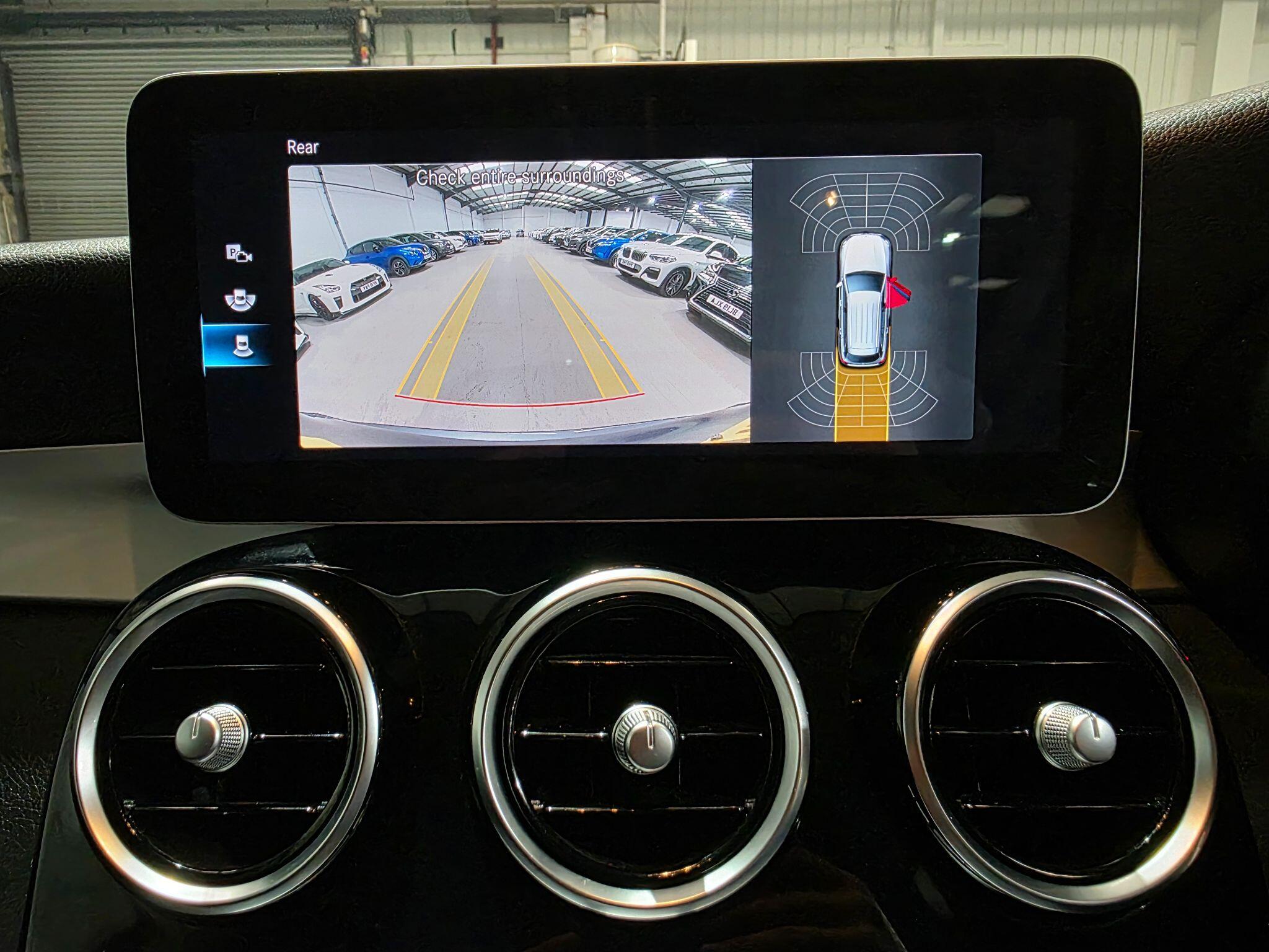Mercedes-Benz GLC view 8