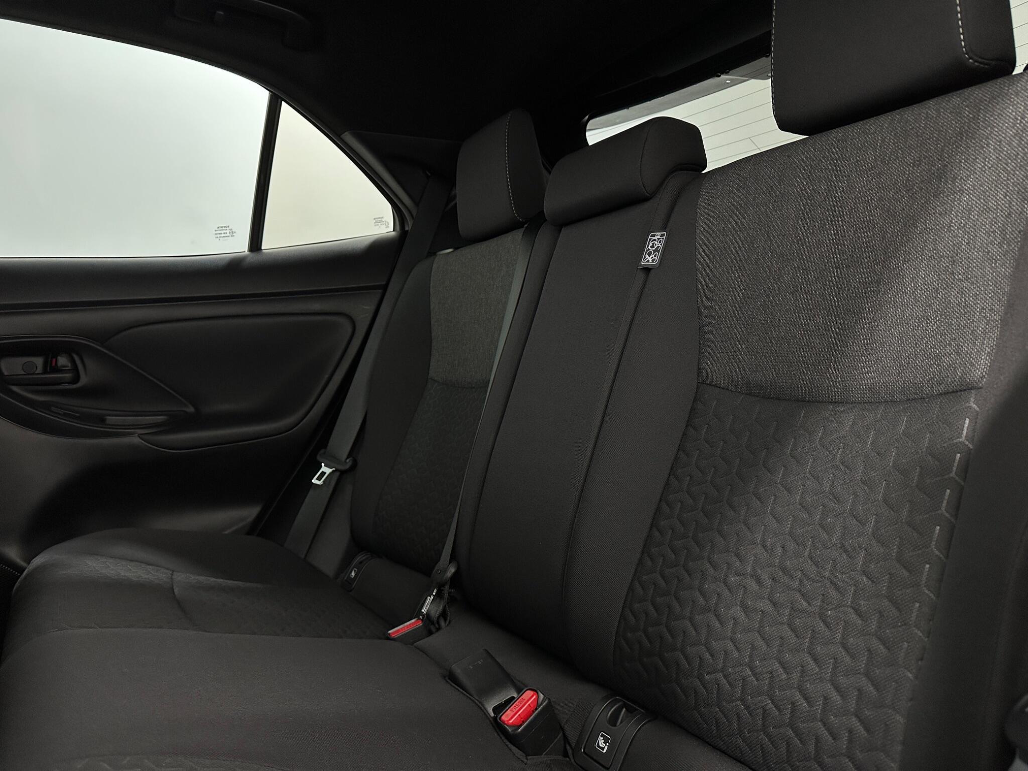 Toyota Yaris Cross view 37