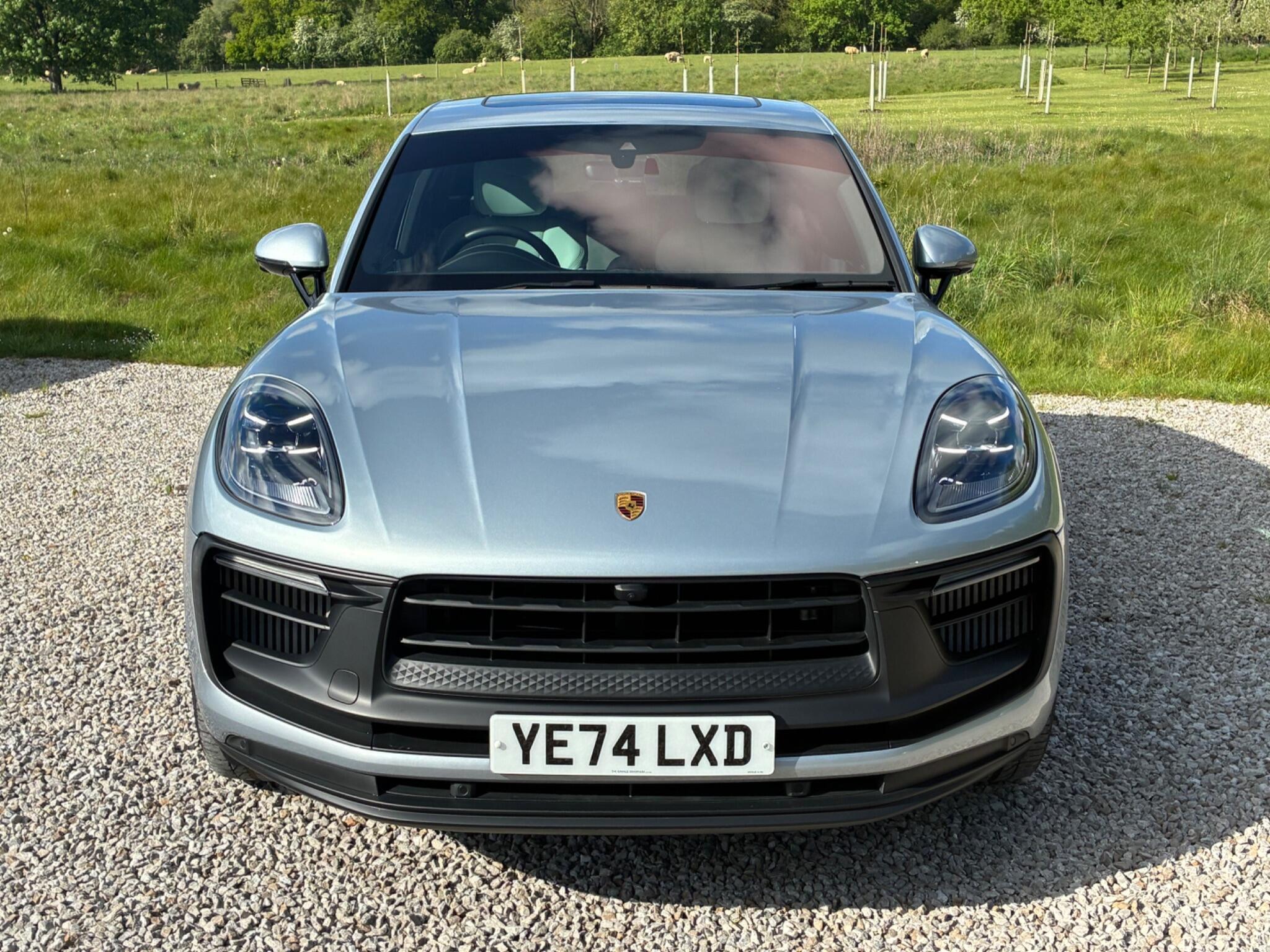 Porsche Macan view 2