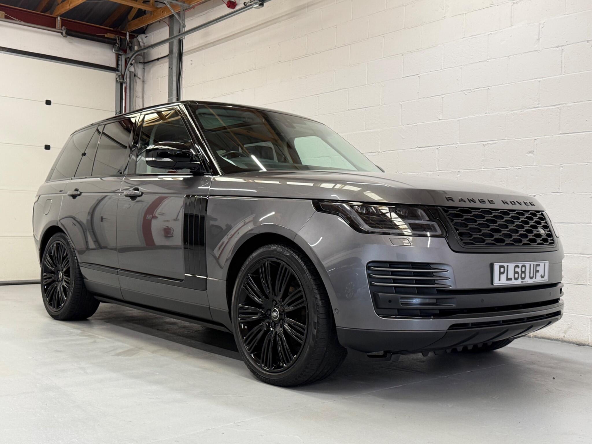 Land Rover Range Rover view 5