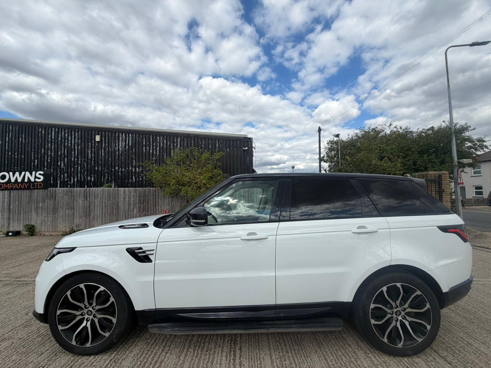 Land Rover Range Rover Sport view 6