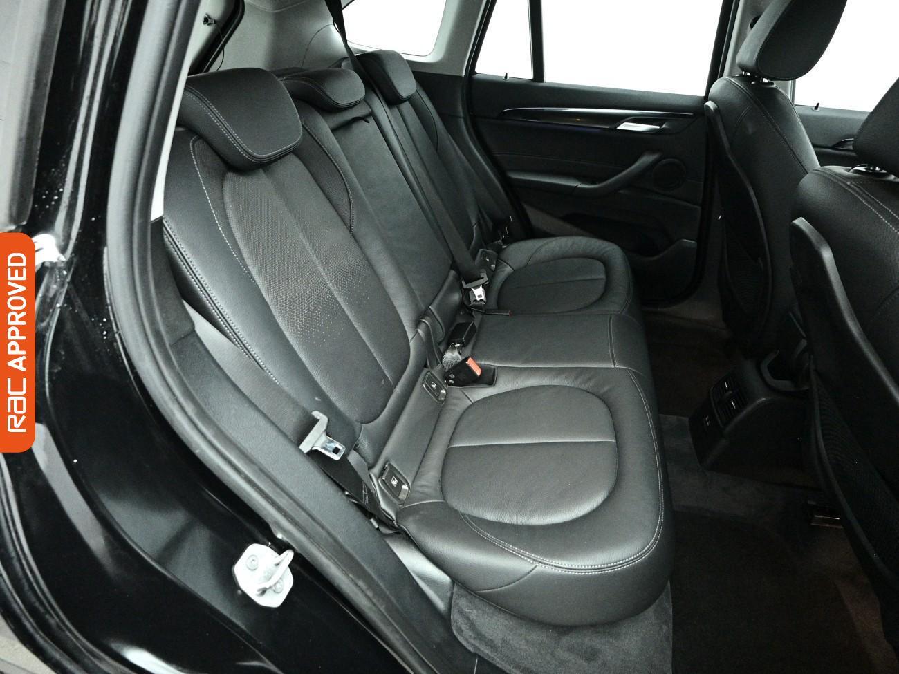 BMW X1 view 14