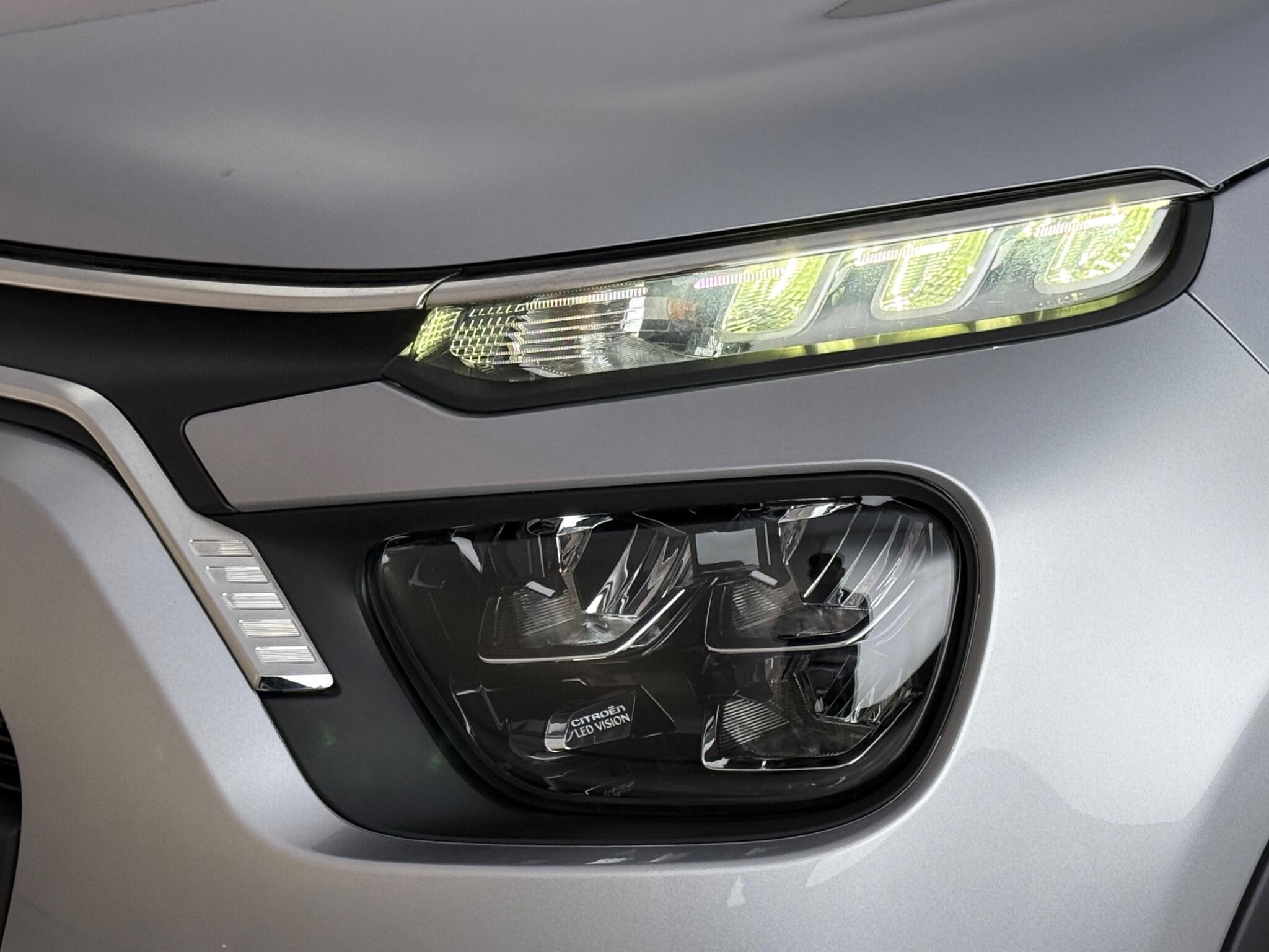 Citroen C3 view 12
