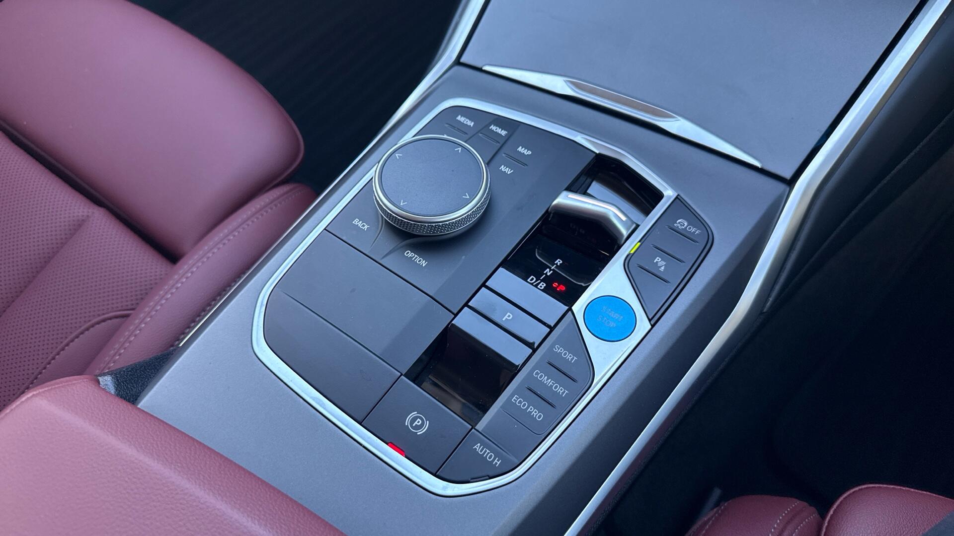 BMW i4 view 19