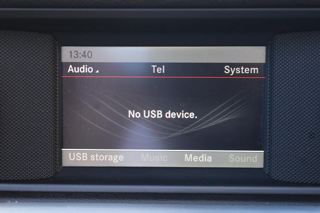 Mercedes-Benz SLK view 45