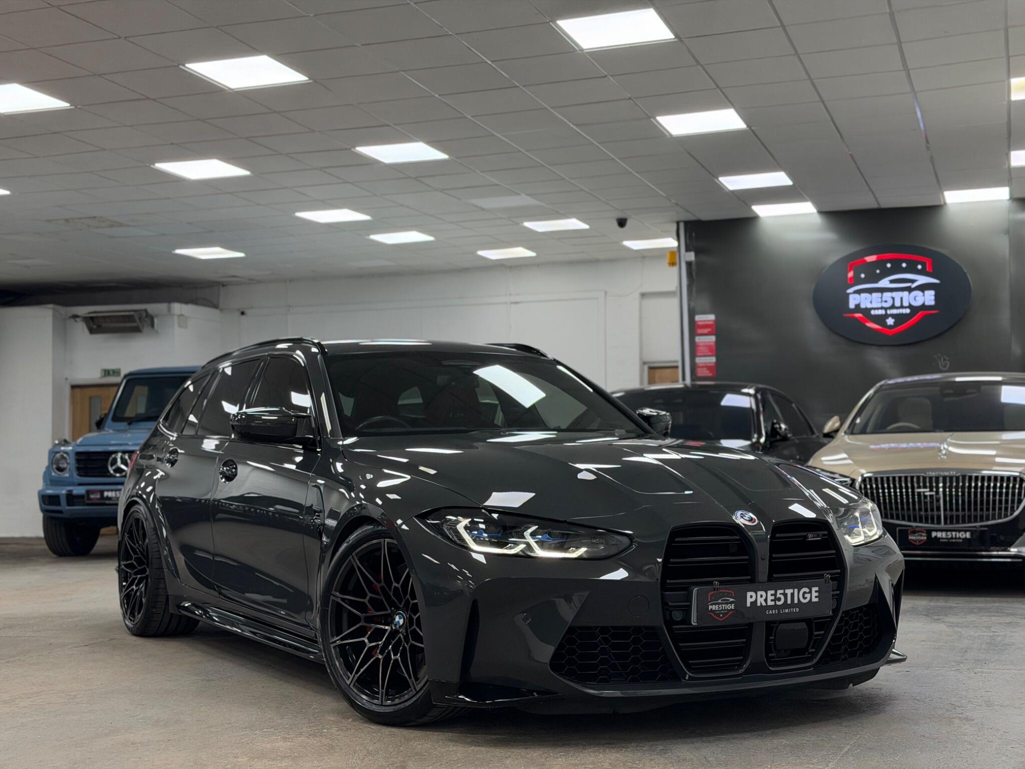 BMW M3 view 4