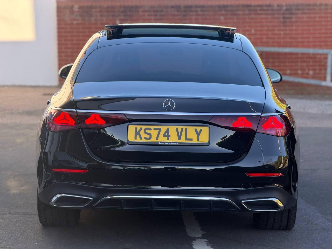Mercedes-Benz E-Class view 68